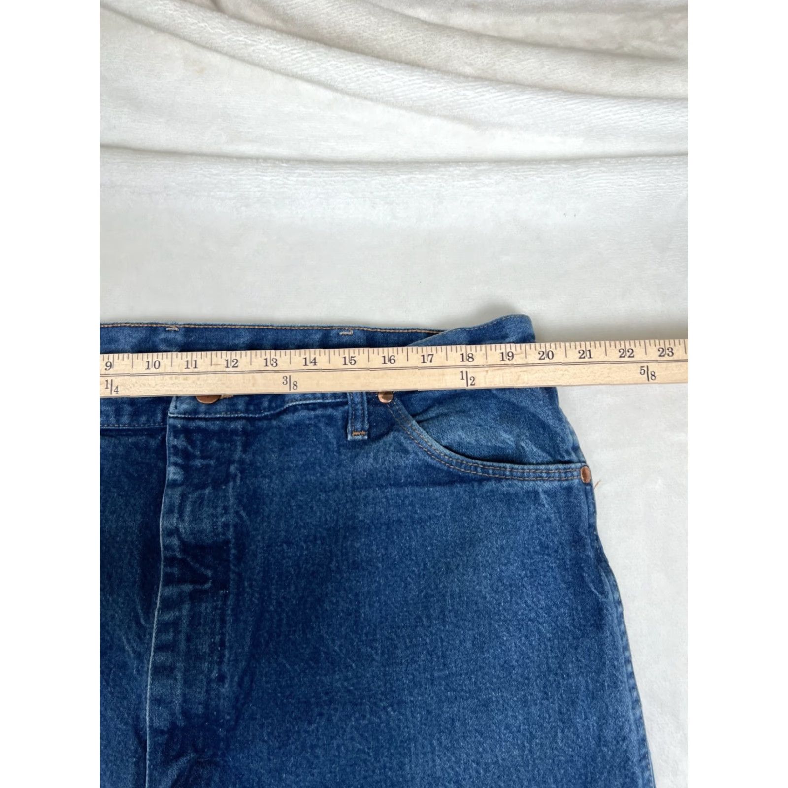 Wrangler VINTAGE Wrangler Jeans 13MWZ Denim Regular 40x34 Blue Cowboy Cowboy Cut 5-Pocket Mens Jeans Regular Fit Mens Jeans Size US 40 / EU 56 - 4 Thumbnail