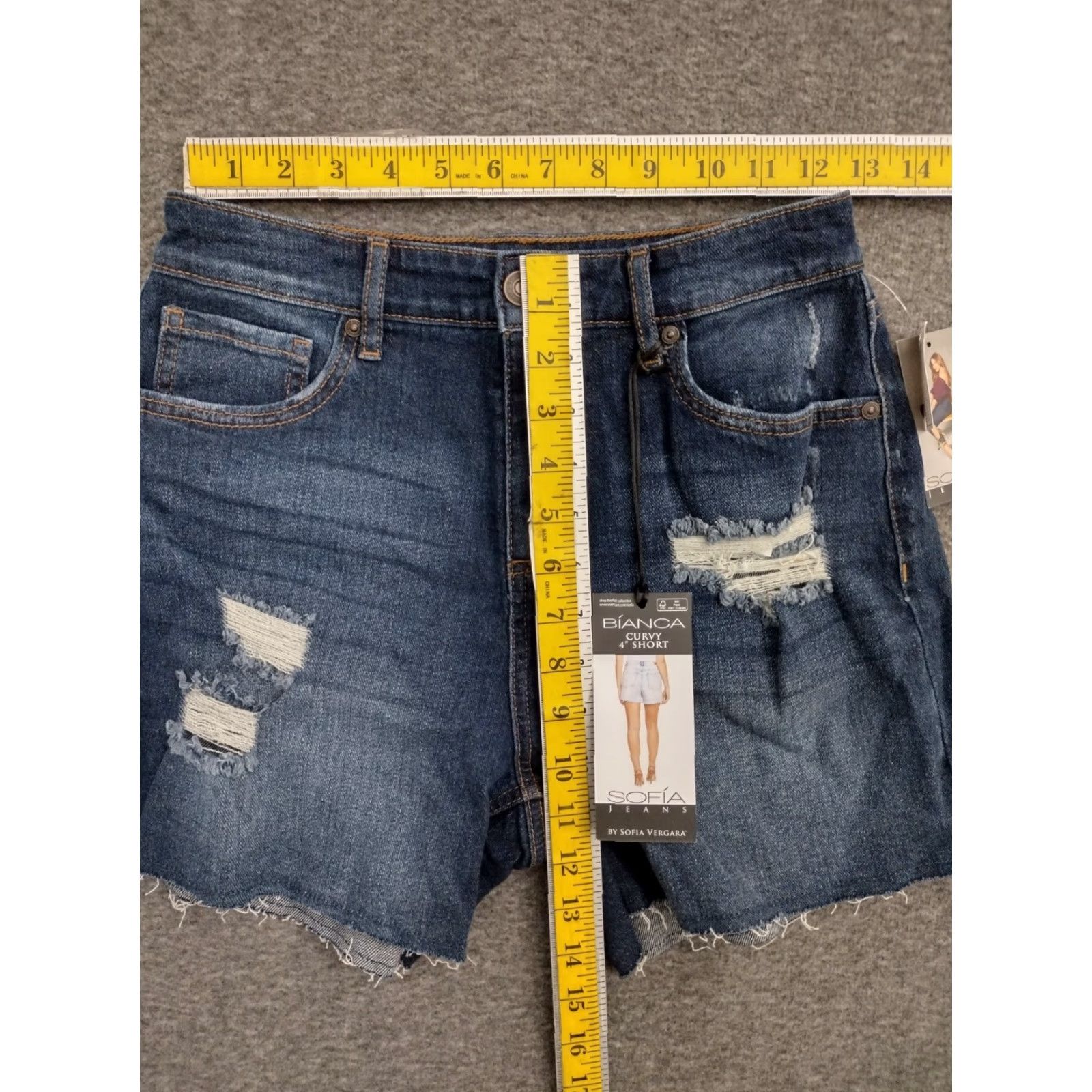 Vintage Sofia Vergara Sofia Jeans Short Dark Distressed 4" High Rise 3 Inseam 5-Pocket Denim Cotton Blend 26 Waist 4 Dark Blue Womens Vintage No Shirt/Top? Size 27" / US 4 / IT 40 - 4 Thumbnail