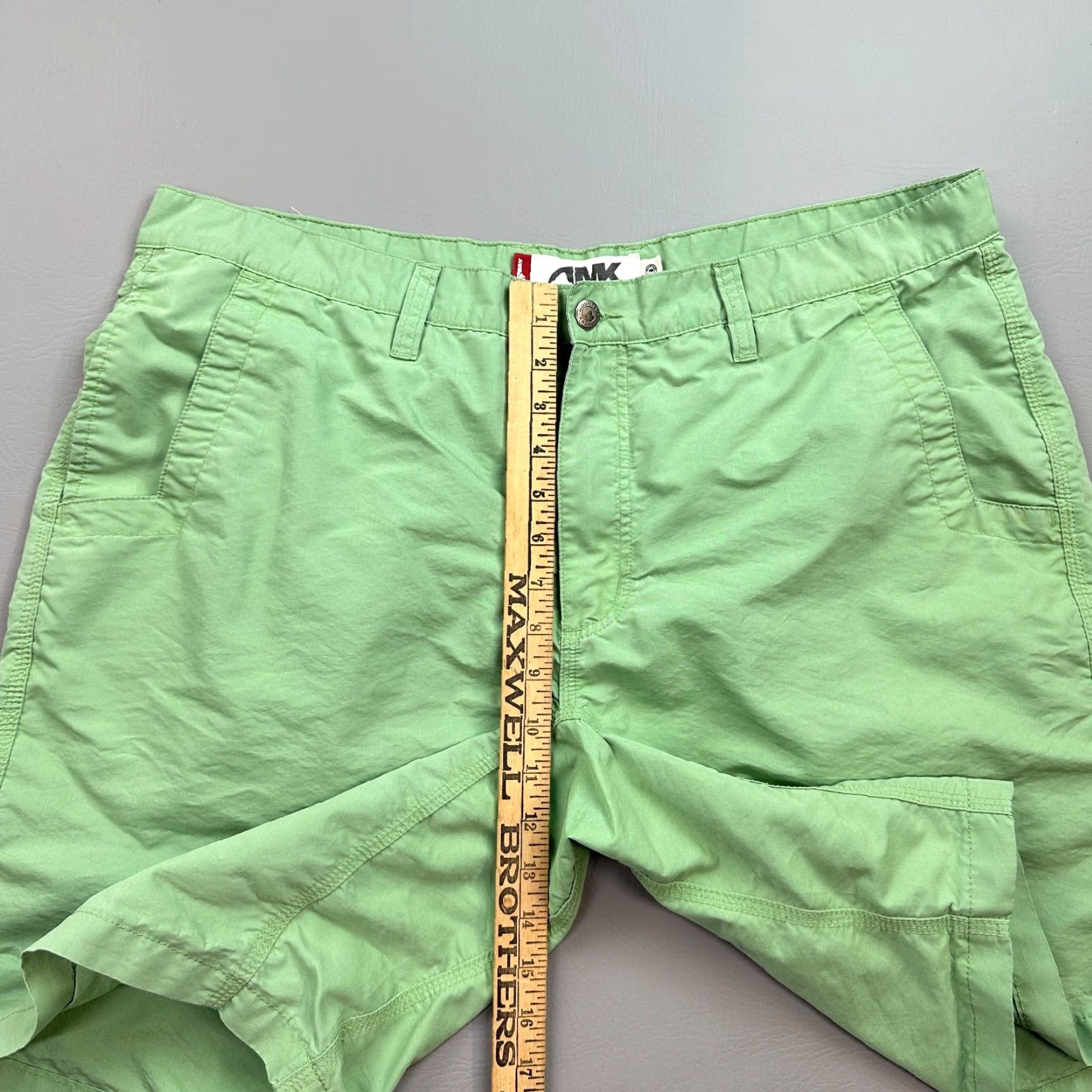 Mountain Khakis Mountain Khaki Shorts Mens 40 Green Broadway Fit Chino Outdoor Hiking Size US 40 / EU 56 - 3 Thumbnail