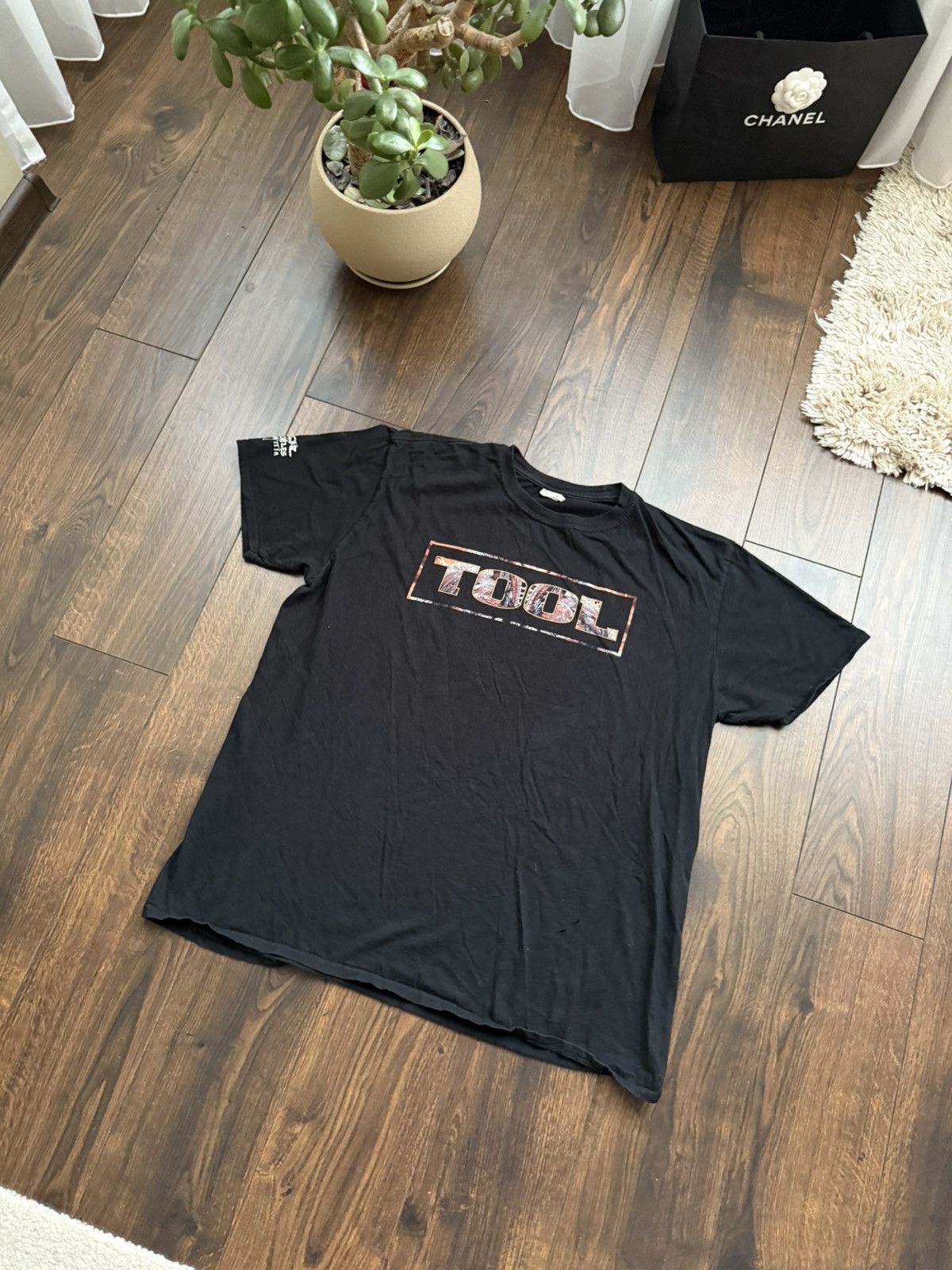 Band Tees Tool T Shirt Los Angeles California Size XL Size US XL / EU 56 / 4 - 2 Thumbnail