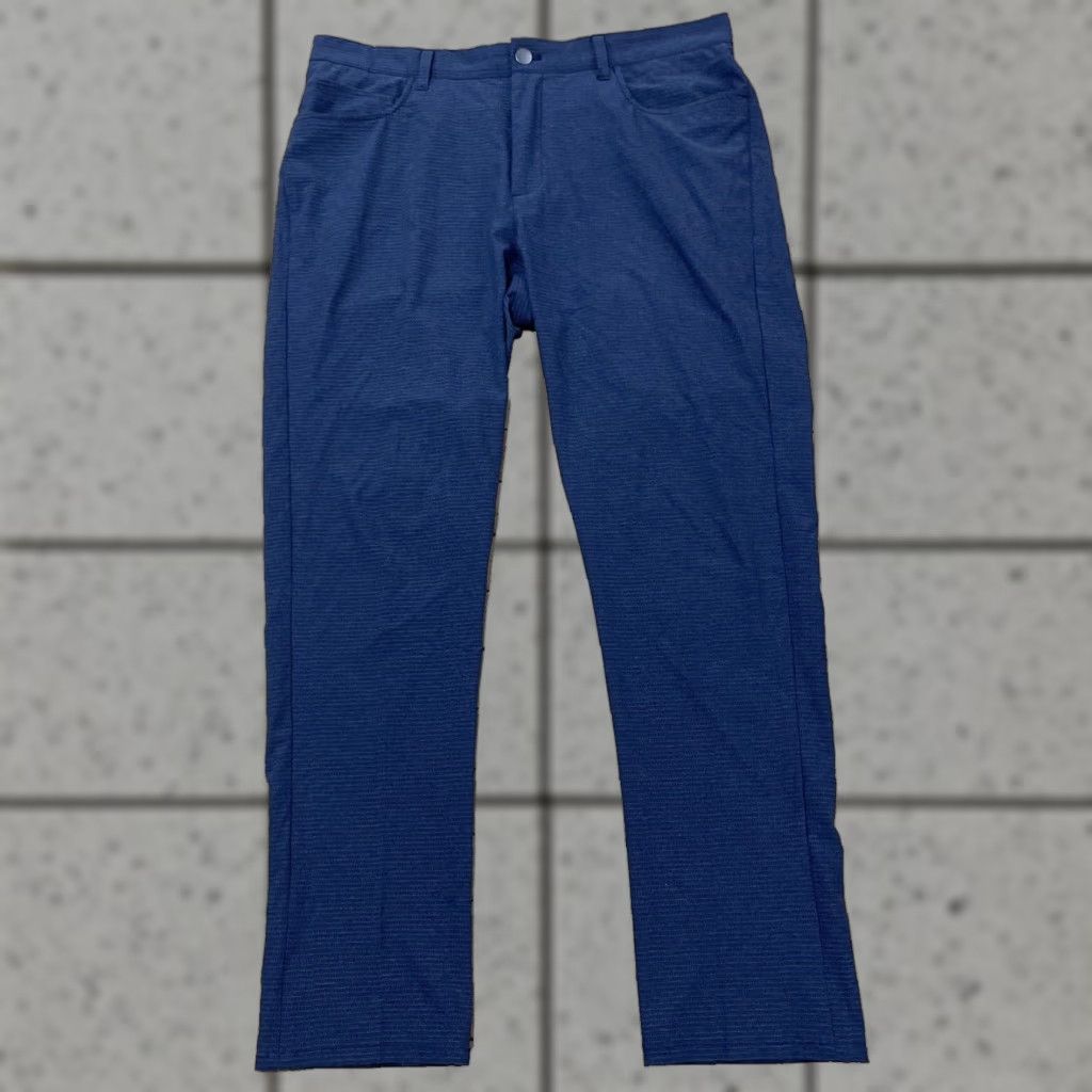 Vintage VINTAGE Hickey Freeman Performance Stretch Pants Men 36x31 Blue Geometric Golf Trousers Size US 36 / EU 52 - 1 Thumbnail