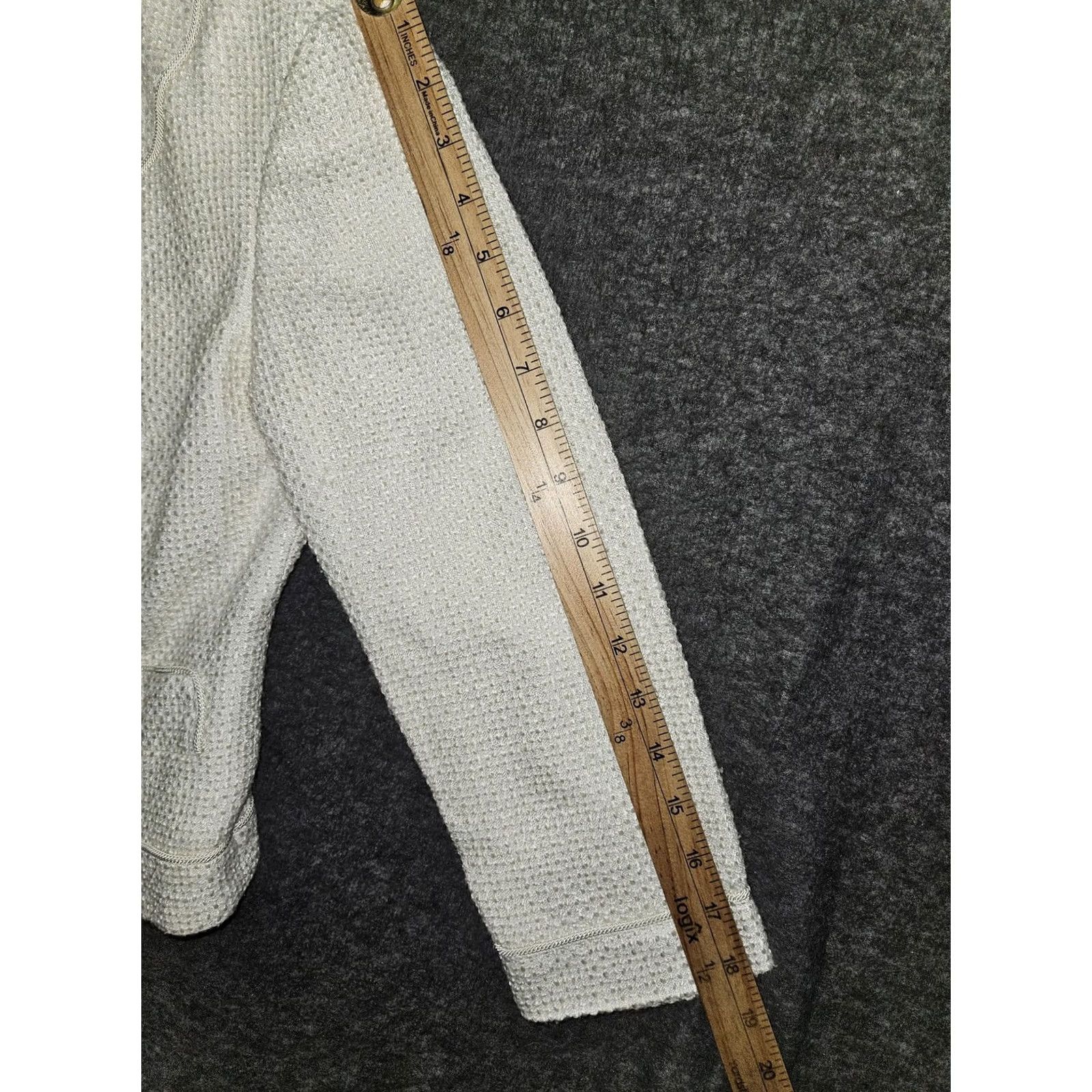 Banana Republic VINTAGE Banana Republic Jacket Womens Petite 4P White Boucle Textured Lined Pockets Hook Wool Blazer Short 2 Front Pockets Notched Black? Size S / US 4 / IT 40 - 5 Thumbnail