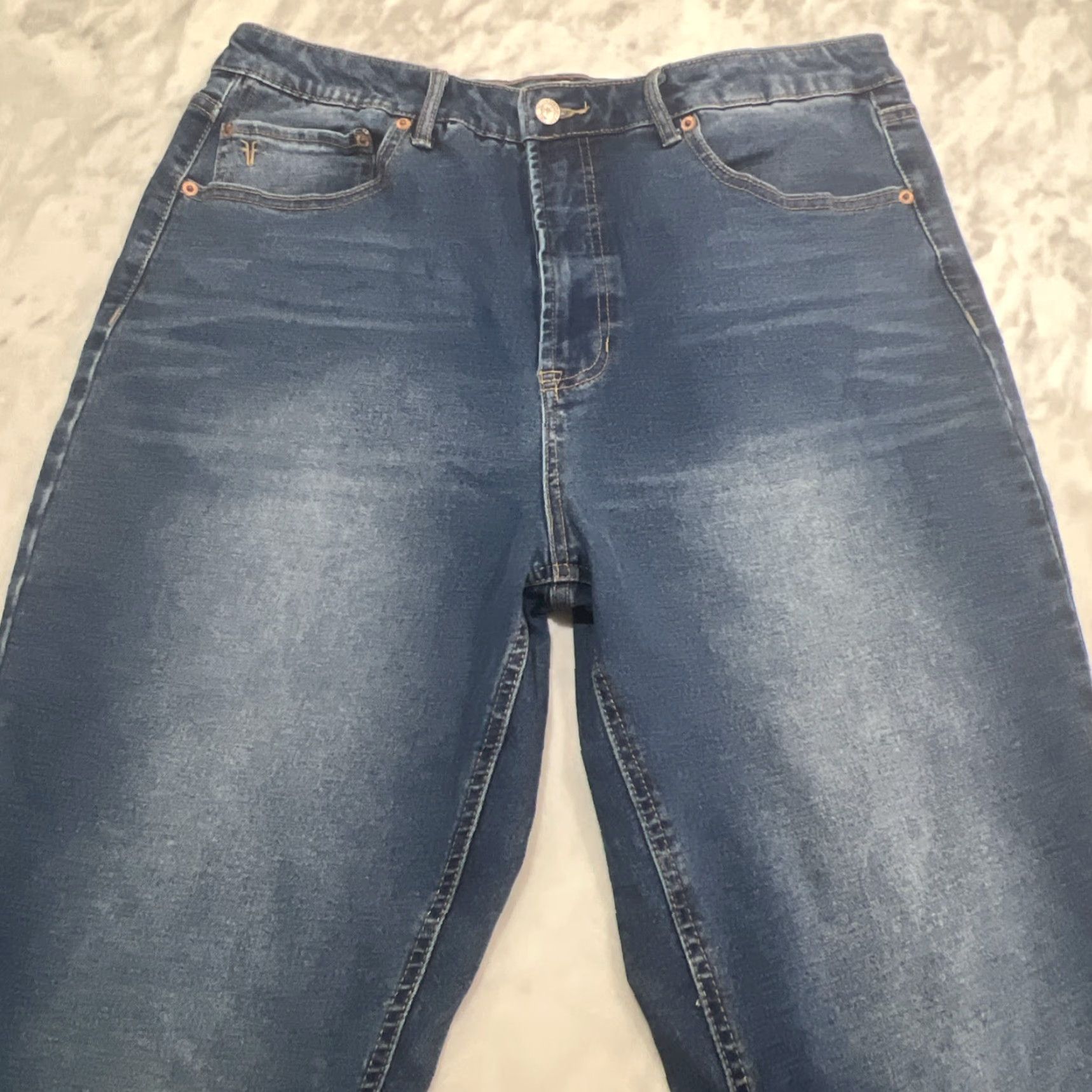 Frye FRYE Jeans Women’s 14 / 32 Blue Stretch Cowgirl Faded Western 5-Pocket Denim Jeans Womens Regular Stretch Size 36" / US 14 / IT 50 - 7 Thumbnail