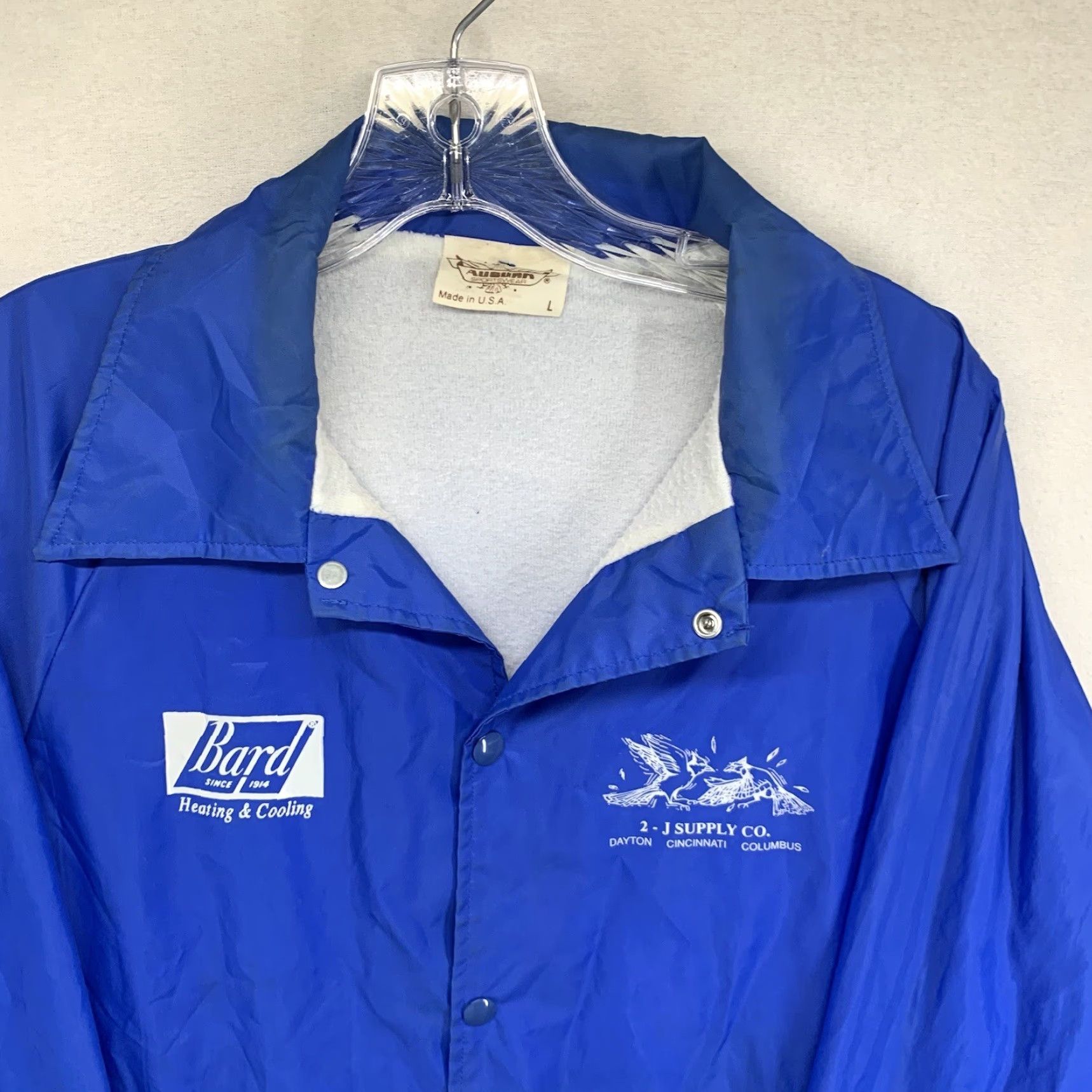 Vintage VINTAGE Auburn Sportswear Windbreaker Jacket Men's L Blue 80s Outdoor Work Pockets Logo Snap Regular Softshell Polyester Nylon Lining United States Size US L / EU 52-54 / 3 - 5 Thumbnail