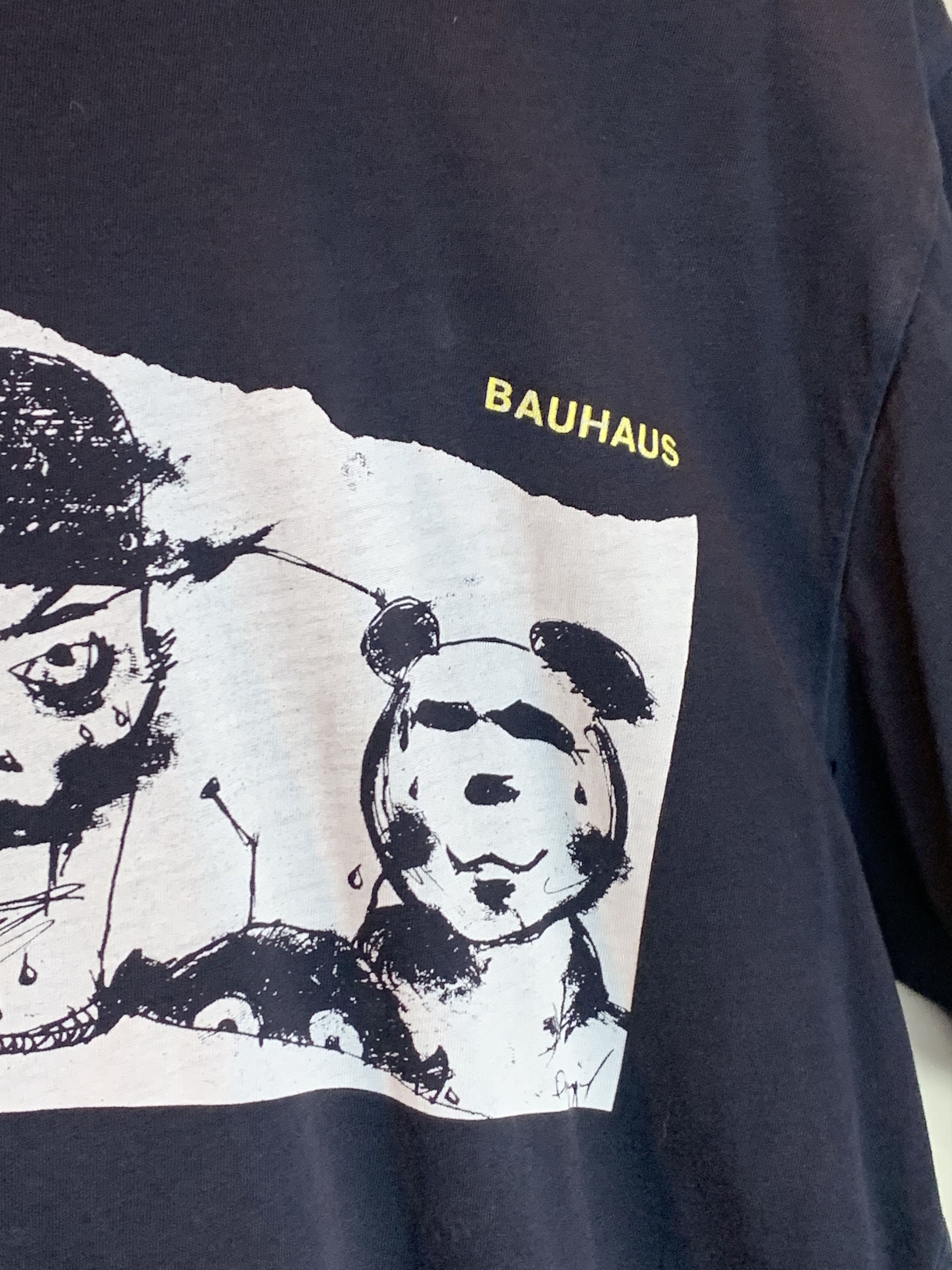 Band Tees *RARE* Vintage 90’s Bauhaus Mask Album Gothic Art T-Shirt Size US L / EU 52-54 / 3 - 3 Thumbnail