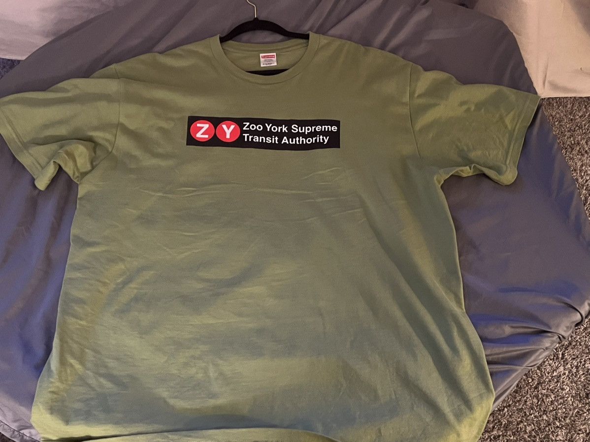 Supreme Supreme t-shirt Size US XXL / EU 58 / 5 - 1 Thumbnail