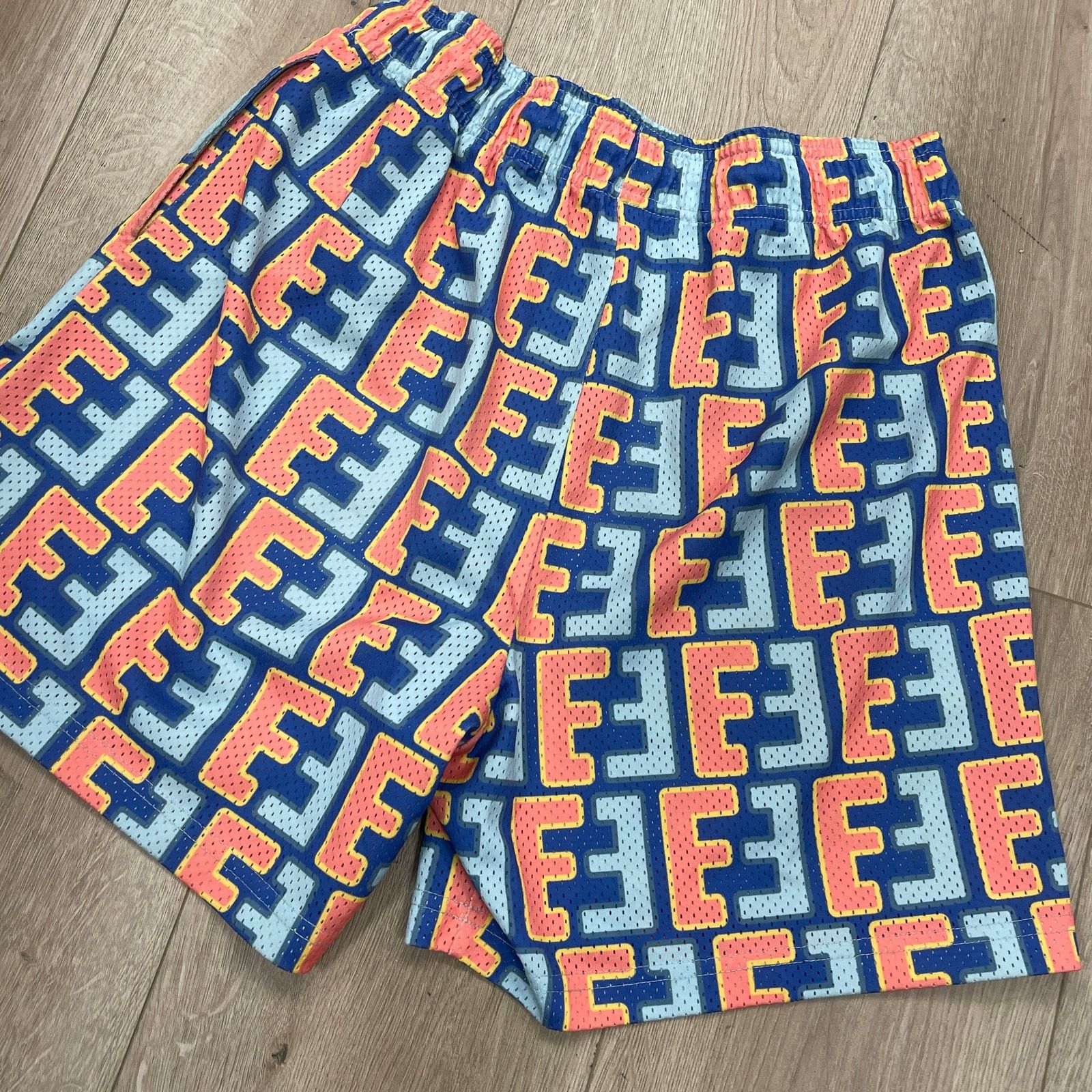 Eric Emanuel Eric Emanuel EE Pattern Basic Shorts Blue Pink Size Large L Size US 30 / EU 46 - 4 Thumbnail