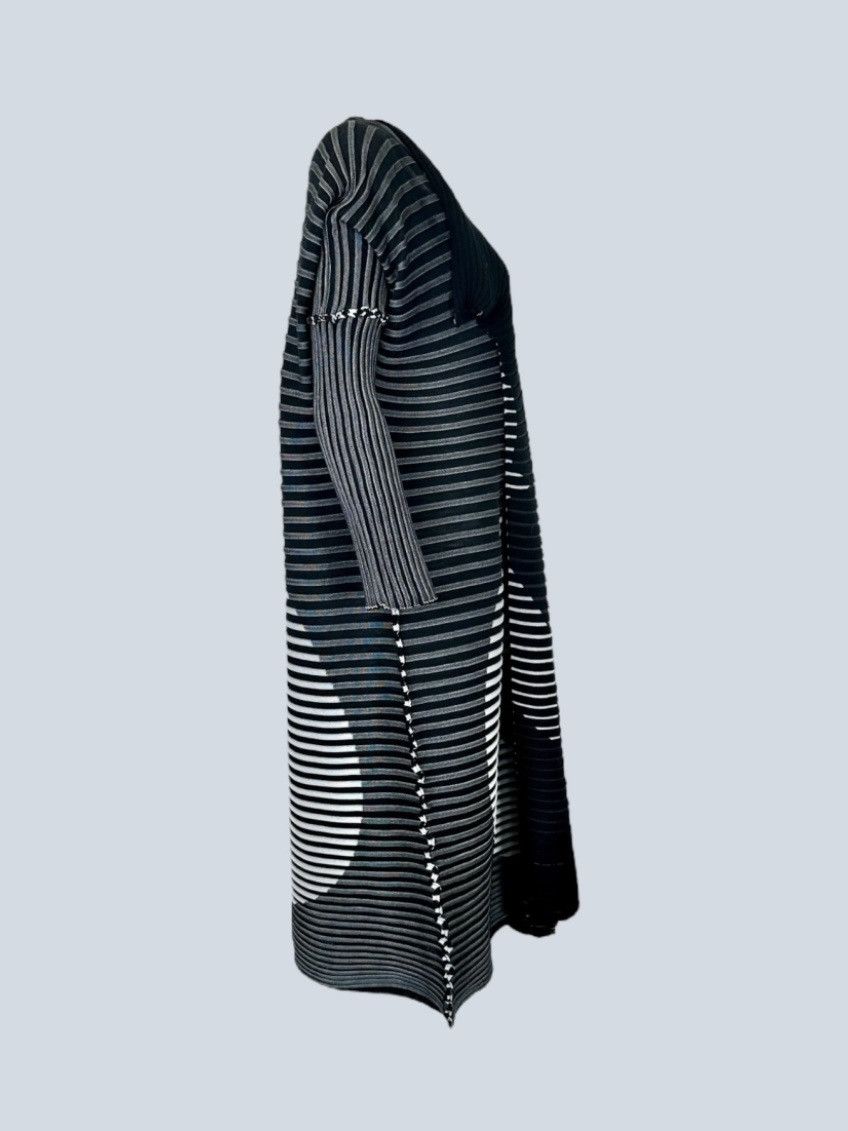 Pleats Please Issey Miyake Issey Miyake maxi patterned pleated cardigan optical, 2. Size XS / US 0-2 / IT 36-38 - 3 Thumbnail