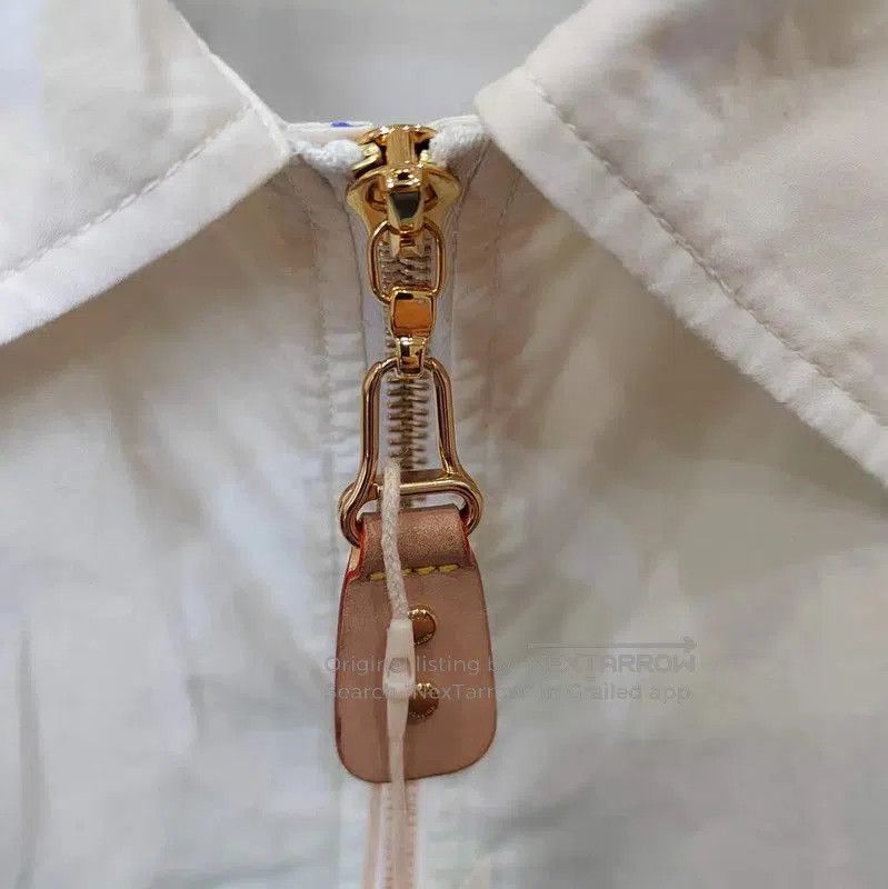 Louis Vuitton Louis Vuitton Summer Light Blue T. Size L / US 10 / IT 46 - 4 Thumbnail