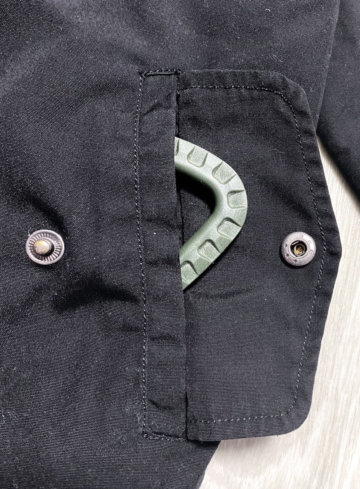 Cheap Monday Vtg Cheap Monday Embroidered Logo Black Bomber Plaid Inner Size US XS / EU 42 / 0 - 23 Thumbnail