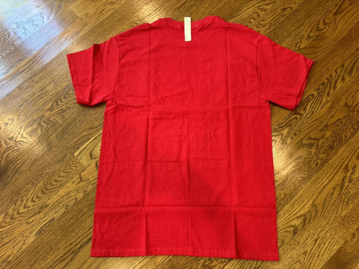Advisory Board Crystals Medium ABC Website Tee Red Shirt abc 123. Size US M / EU 48-50 / 2 - 5 Thumbnail