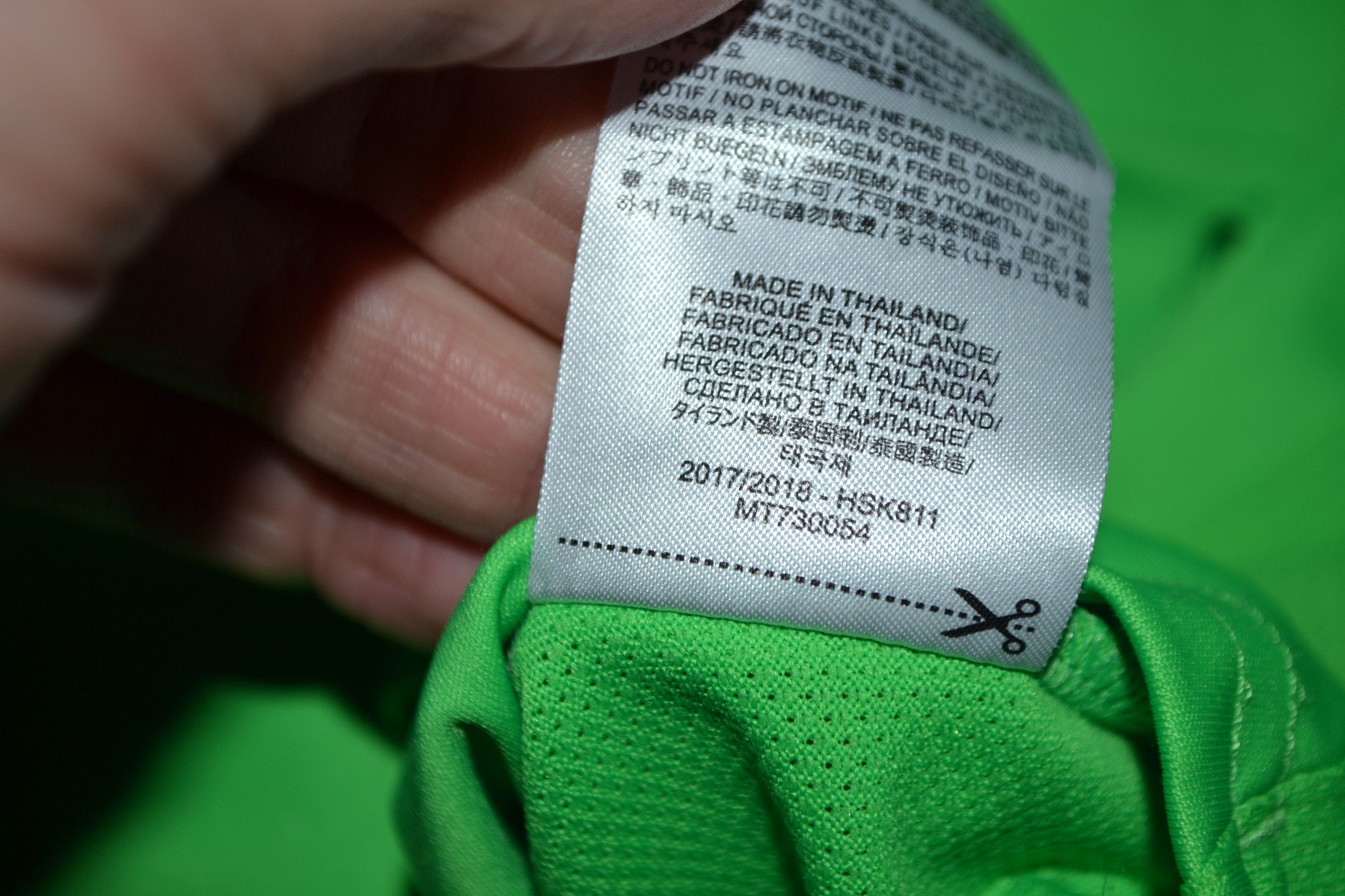 New Balance Celtic FC 2017 2018 Third Kit Football Shirt Soccer Jersey Size US M / EU 48-50 / 2 - 7 Thumbnail