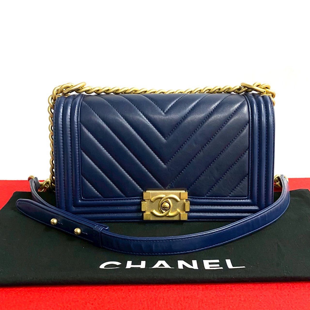 Chanel Chanel Shoulder Bag Blue Leather Size ONE SIZE - 1 Thumbnail