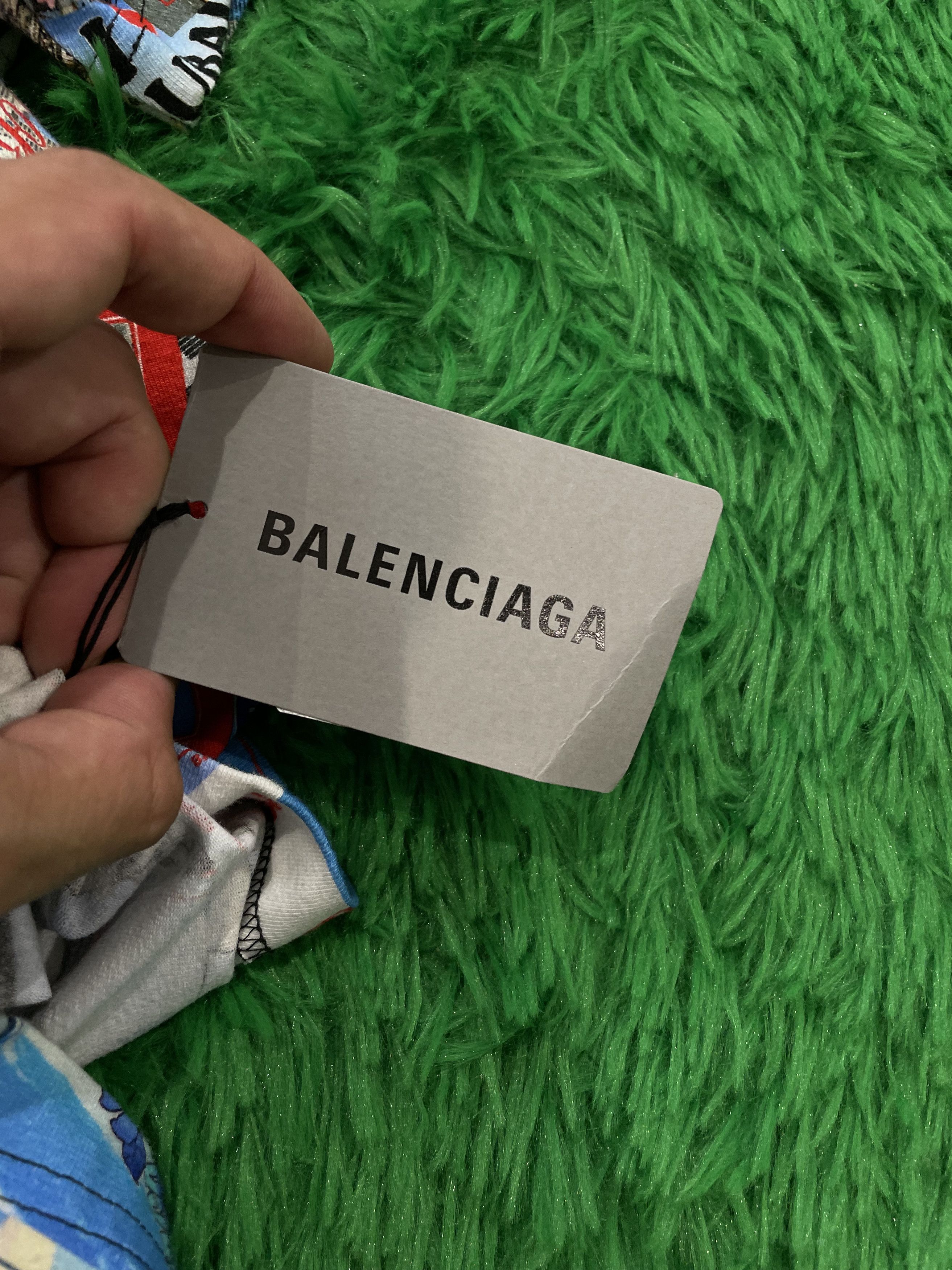 Balenciaga Balenciaga Tee Postcards New XL Size US XL / EU 56 / 4 - 7 Thumbnail