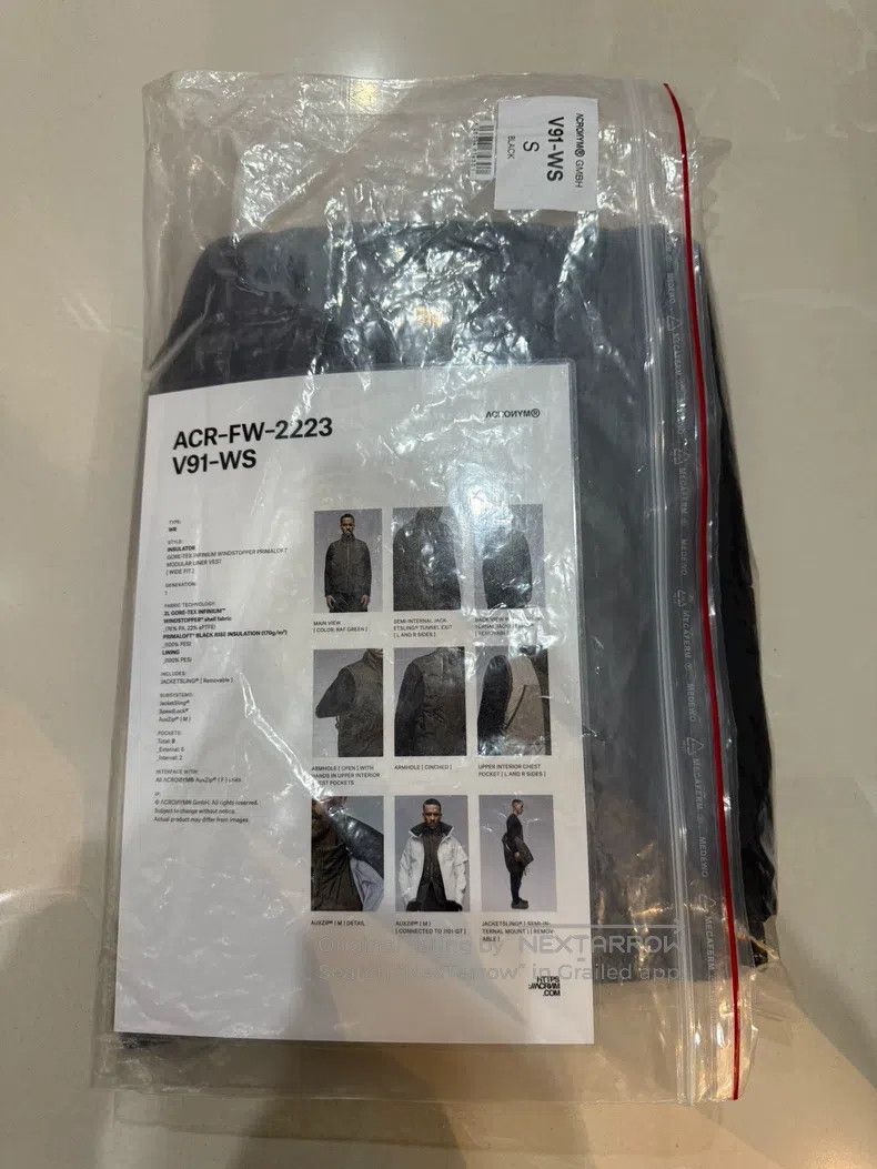 Acronym Acronym vest Size US S / EU 44-46 / 1 - 5 Thumbnail