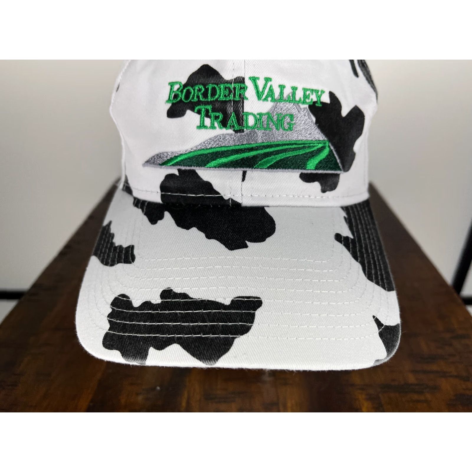 Vintage Otto Border Valley Trading Hat Cap Snap Back Adult Black White Cow Print Cotton Poly Twill Adjustable Lightweight Mens Men Hat Cap Accessories Size ONE SIZE - 3 Thumbnail