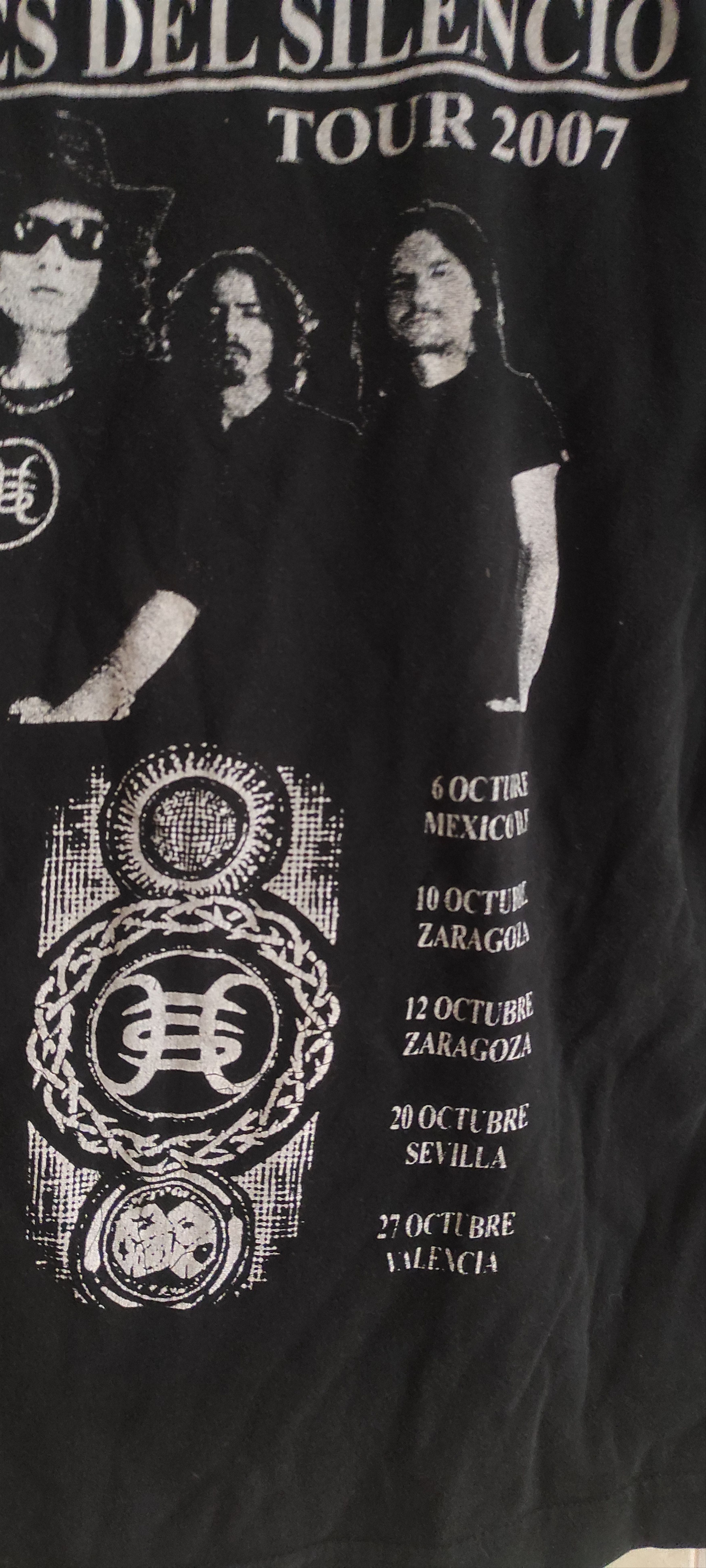 Band Tees × Vintage VTG Heroes Del Silencio Metal Rock Tour Tee Spanish Band Size US S / EU 44-46 / 1 - 3 Thumbnail