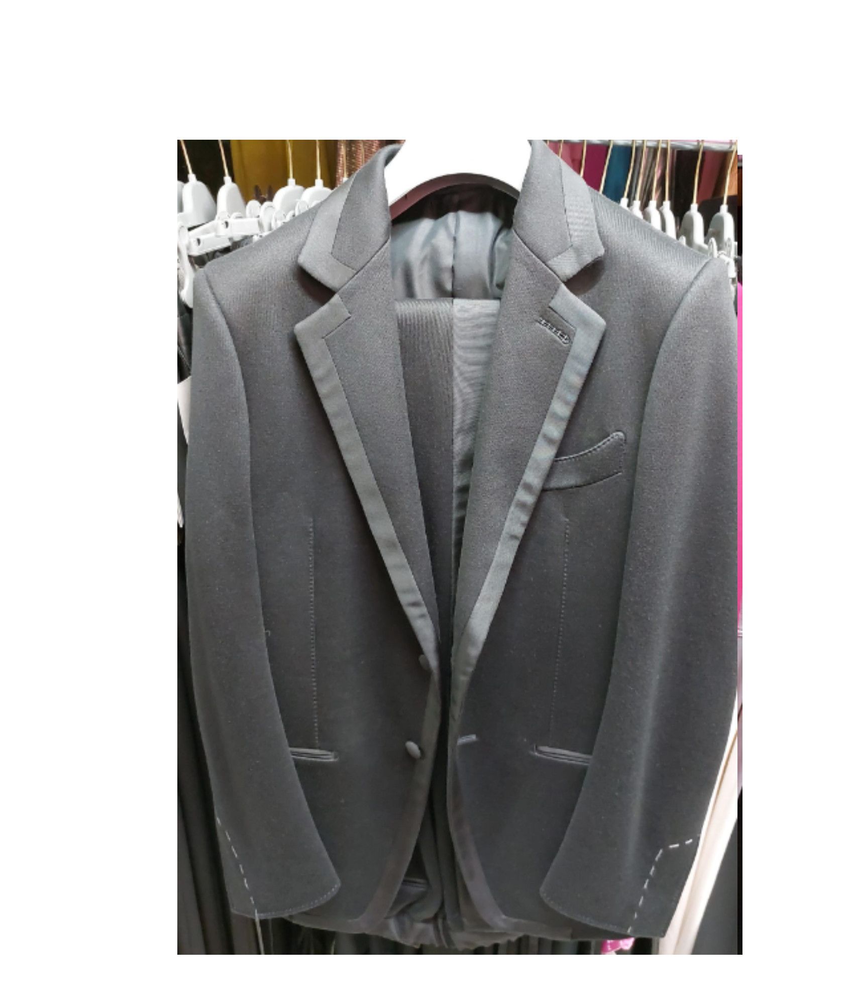 image of Tom Ford O1Loc1C0324 23Y44K Suits In Grey, Men's (Size Small)