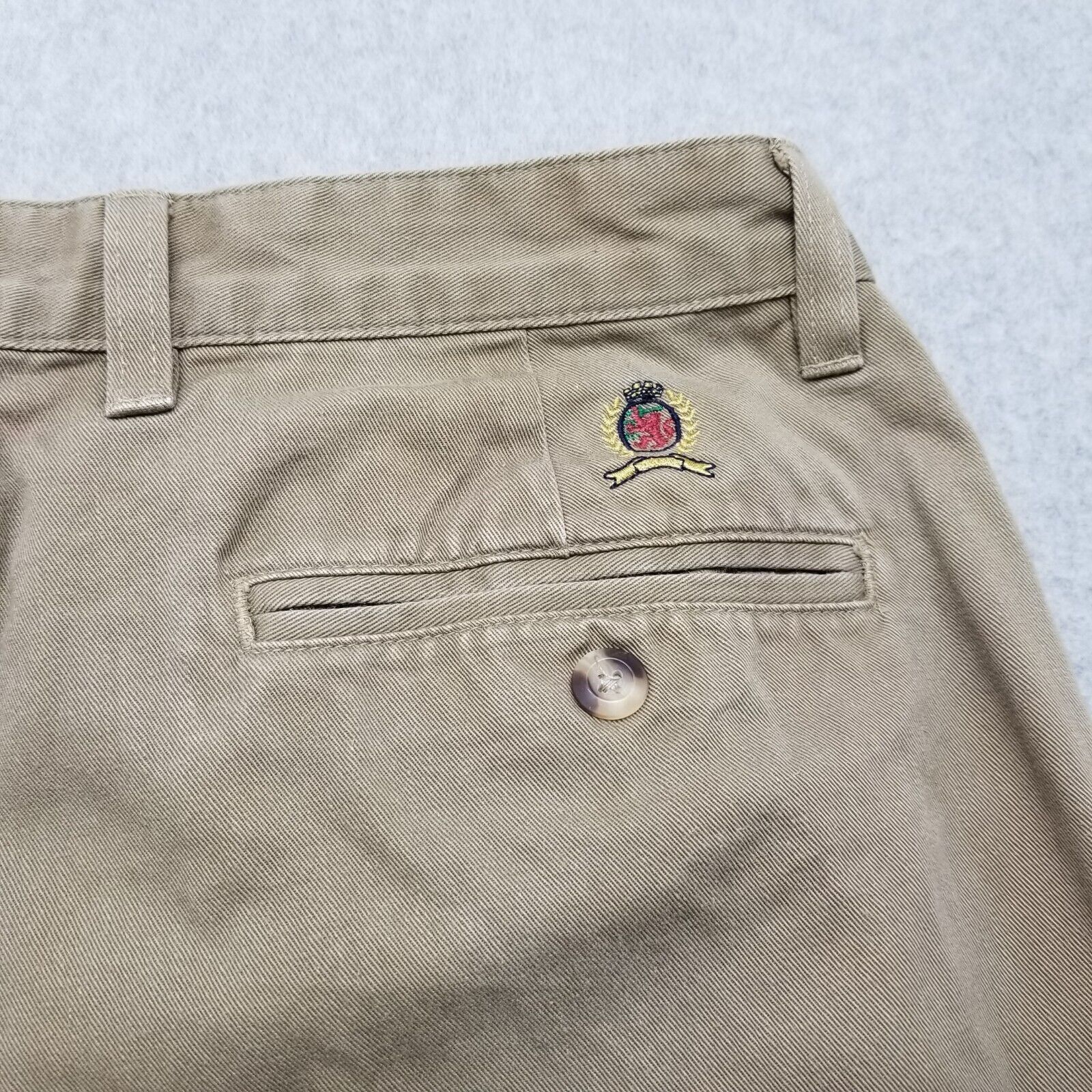 Tommy Hilfiger Tommy Hilfiger Pants Mens 34x32 Khakis Cotton Straight Size US 34 / EU 50 - 9 Thumbnail