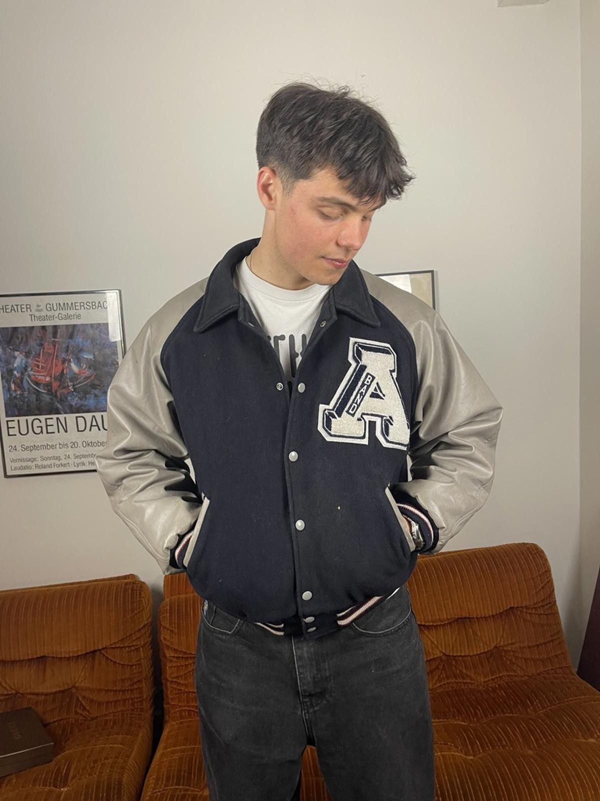 Other Vintage - Black and Grey Varsity Size US M / EU 48-50 / 2 - 3 Thumbnail