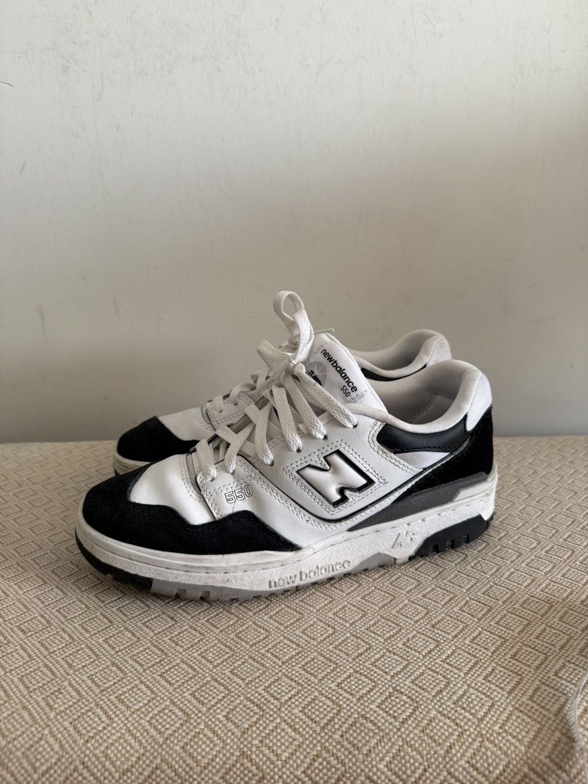 New Balance New Balance 550 Black, Grey + White Sneakers Size US 8 / IT 38 - 1 Thumbnail