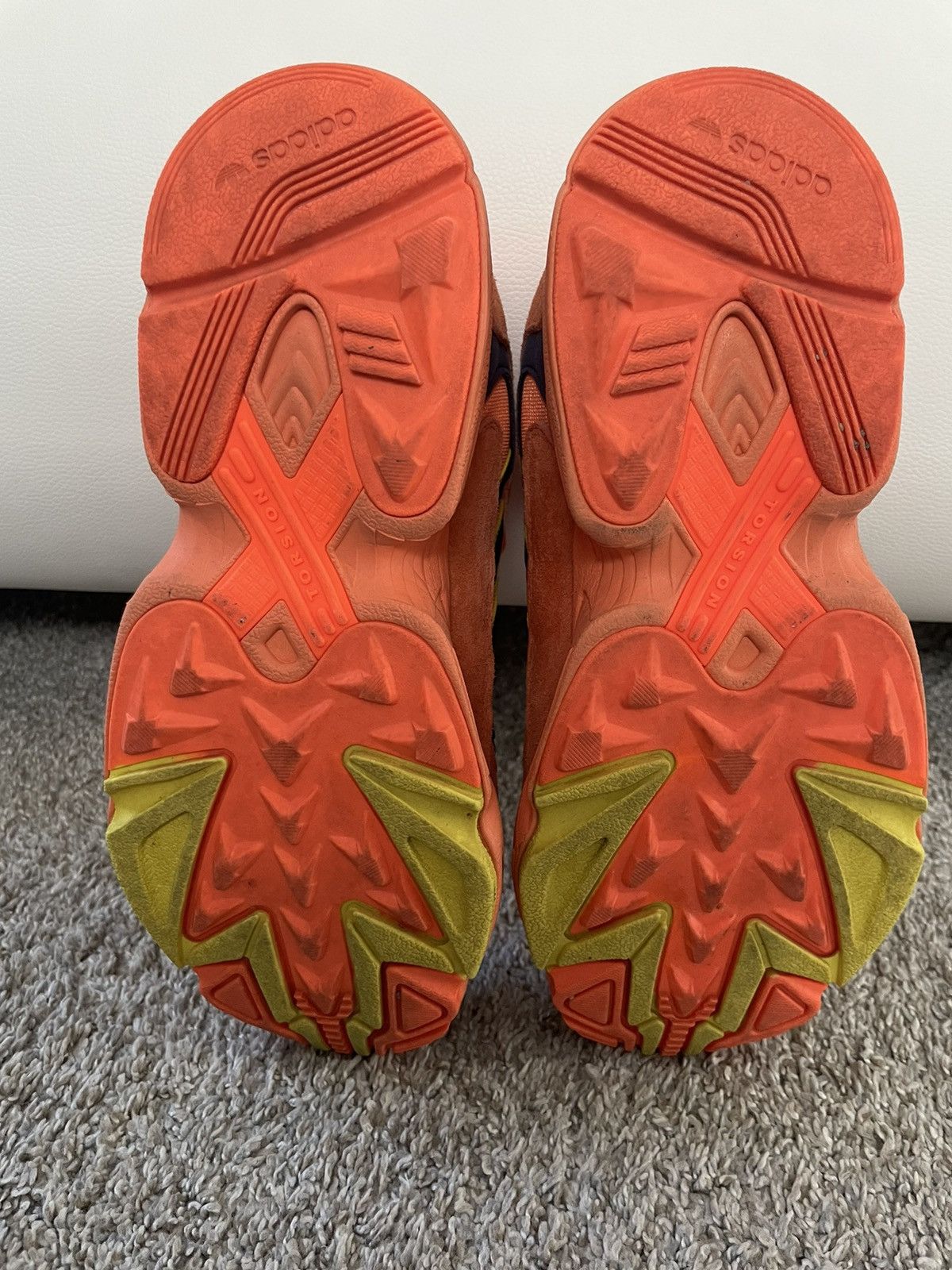 Adidas Adidas Yung-1 Hi Res Orange Size US 6 / EU 39 - 4 Thumbnail