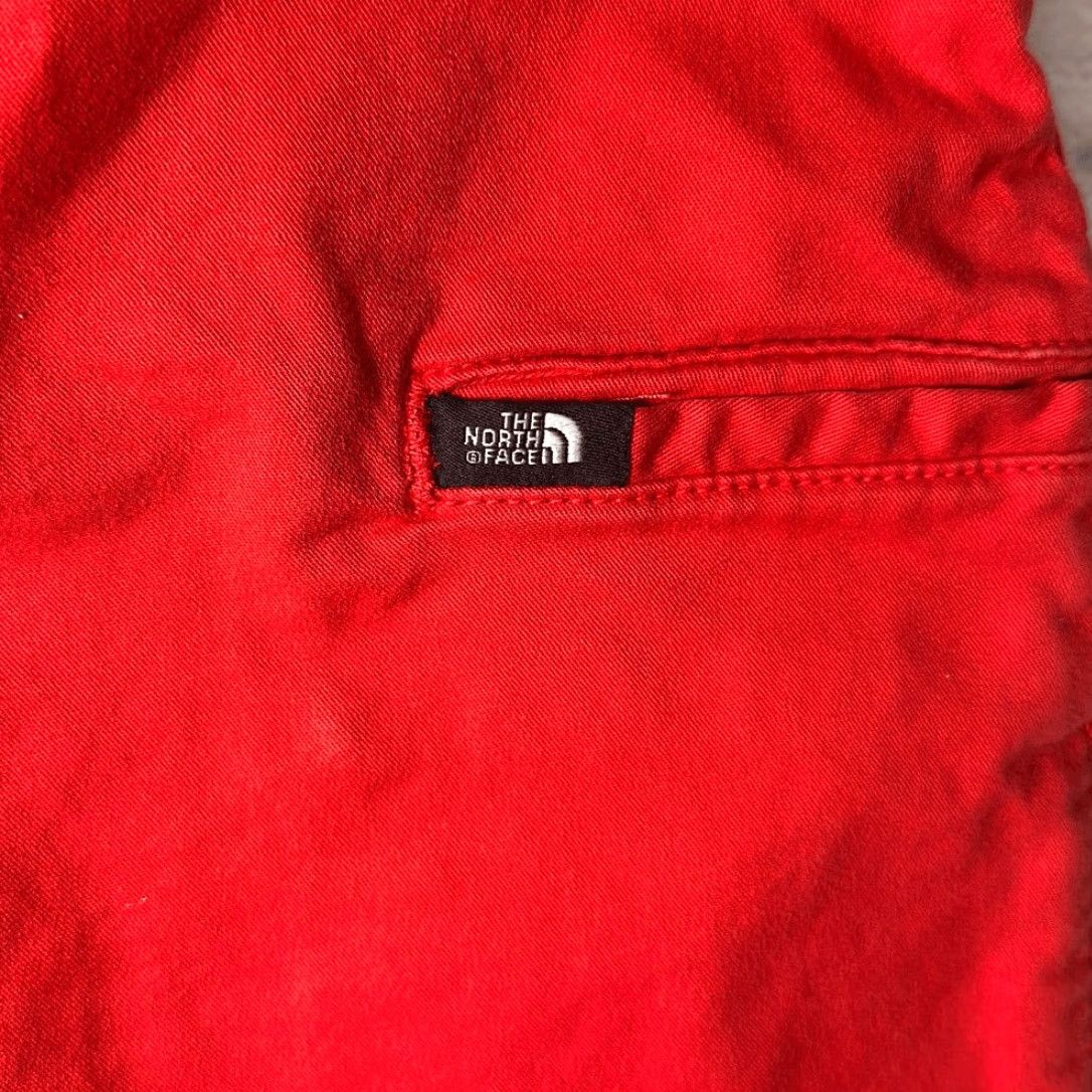 The North Face The North Face Red Shorts Men 34 Hiking Christmas Clothing Mens Color Red Style Hiking Size 34 Christmas Men’s Size US 34 / EU 50 - 3 Thumbnail