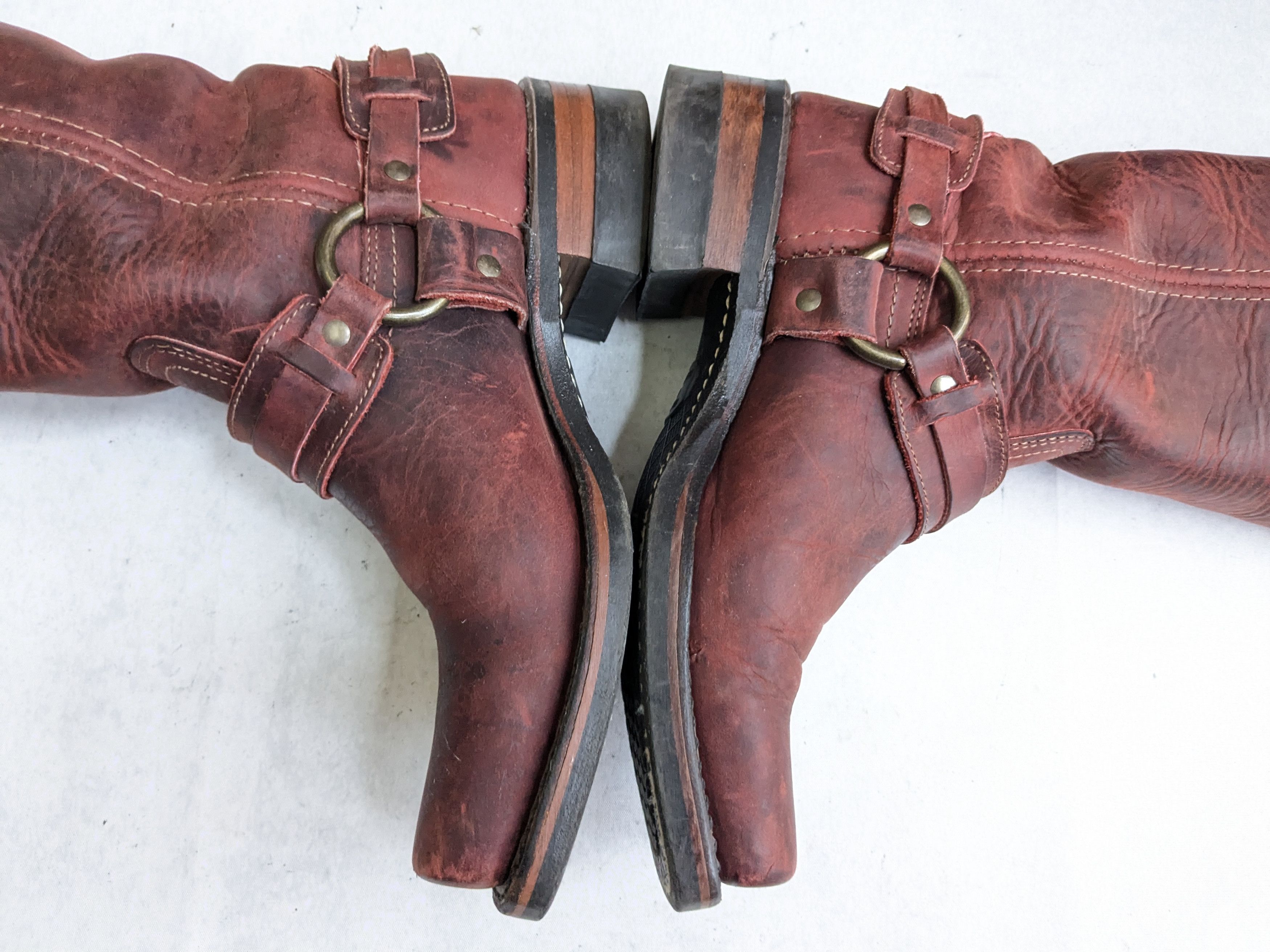 Frye Frye Harness Red Leather 7.5 Leather Buckle Punk Size US 7.5 / EU 40-41 - 12 Thumbnail