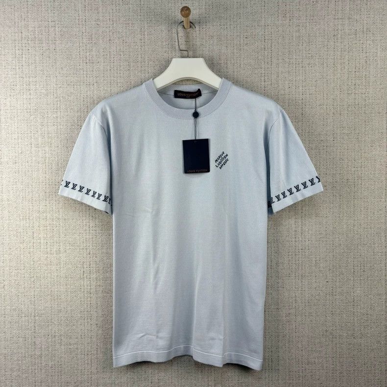 Louis Vuitton Louis Vuitton FW25 cuffs monogrammed crewneck knit short s Size US M / EU 48-50 / 2 - 1 Thumbnail