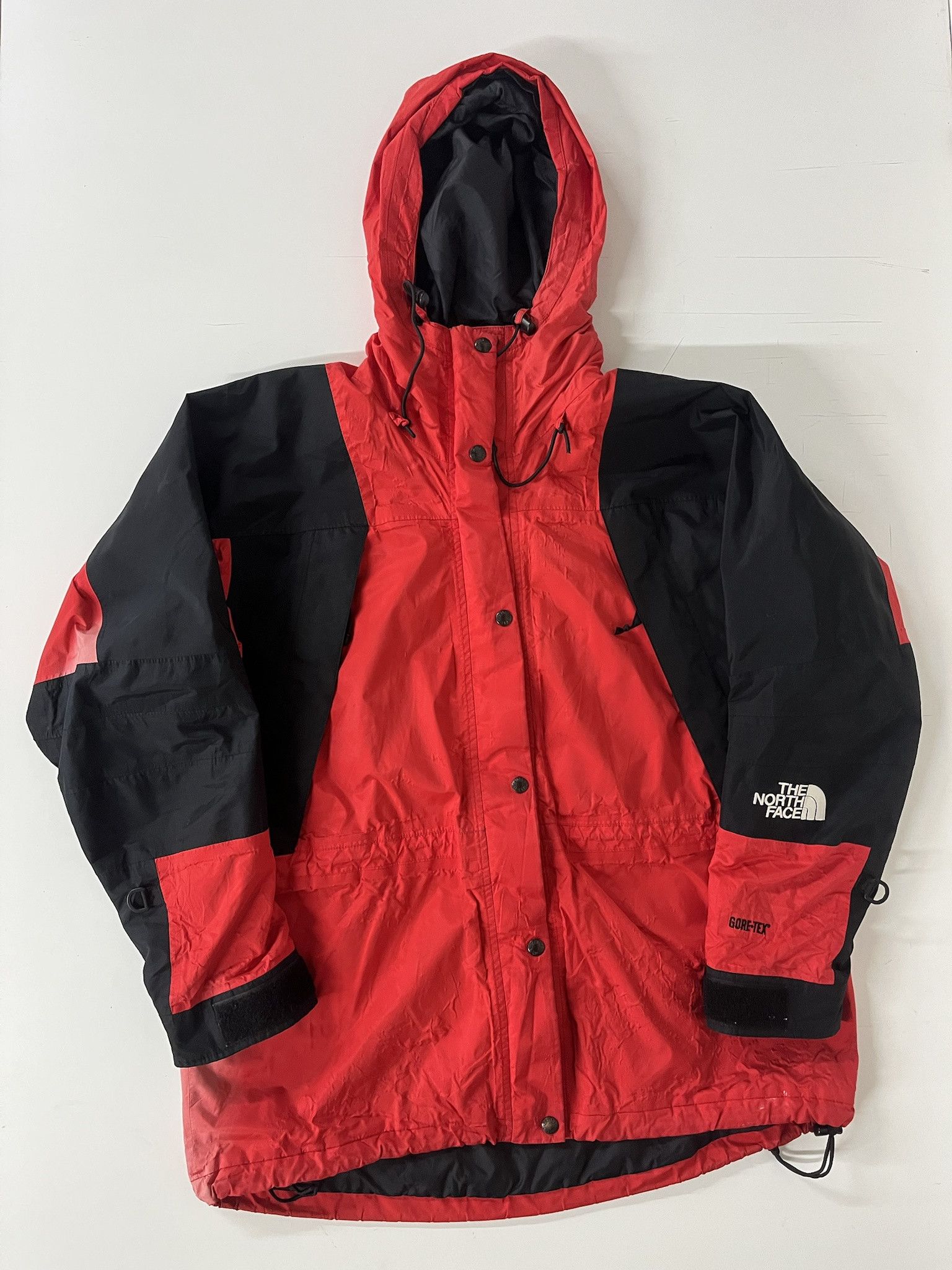 Vintage Vintage The North Face Red Black Gore Tex Parka Size M (womens L) Size US M / EU 48-50 / 2 - 1 Thumbnail