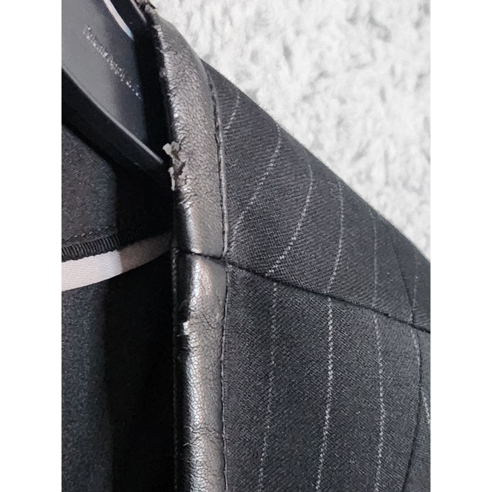 White House Black Market White House Black Market Wool Blend Pinstripe Blazer 10 Size L / US 10 / IT 46 - 7 Thumbnail
