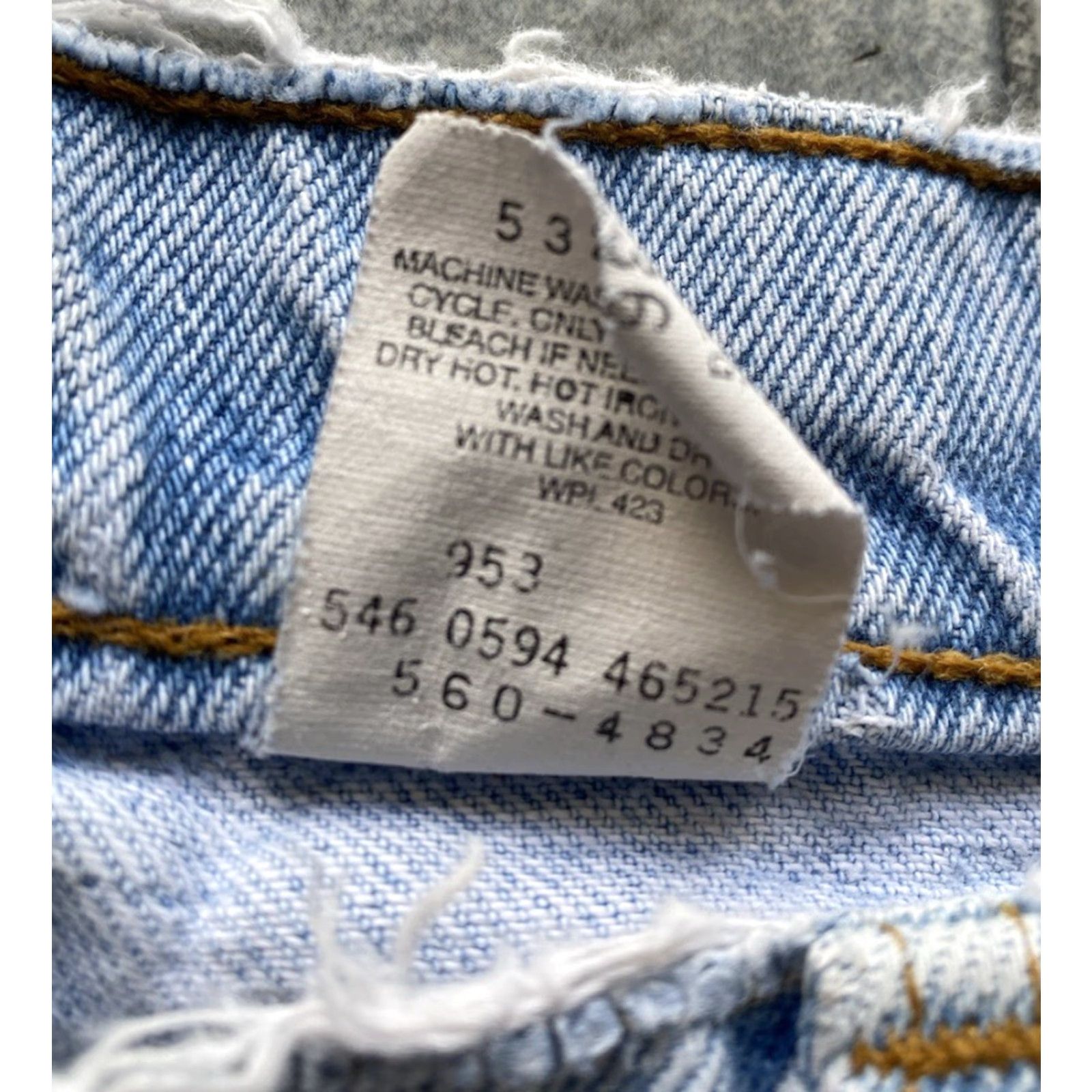 Levi's VINTAGE Levi's 560 Jeans Men 34x36 USA Blue 1994 Flaws Wear Pants - 34x36 Inseam 36 Mens Size US 34 / EU 50 - 2 Thumbnail