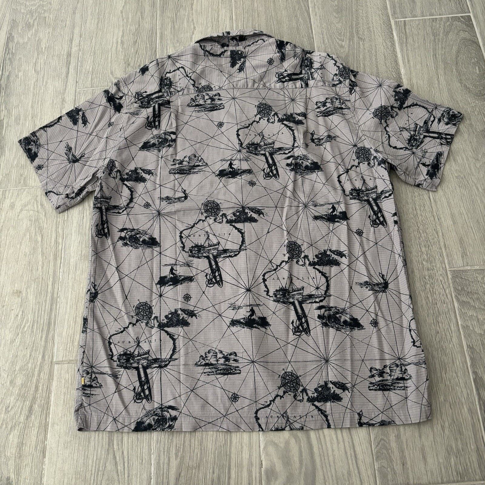 Quiksilver Quiksilver Men’s XXL Waterman Collection Grey Waves Shirt Size US XXL / EU 58 / 5 - 2 Thumbnail
