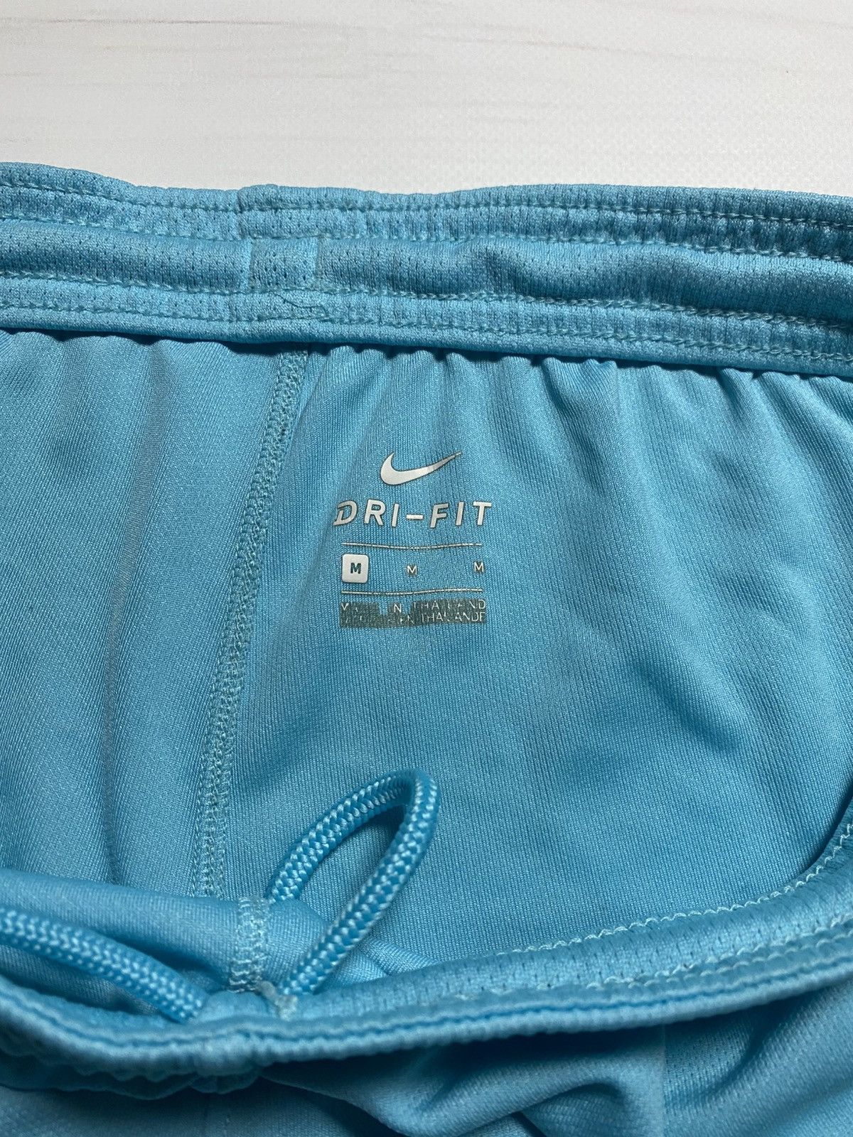 Nike Nike FC Barcelona 2017/18 #10 Messi soccer football shorts Size US 32 / EU 48 - 3 Thumbnail
