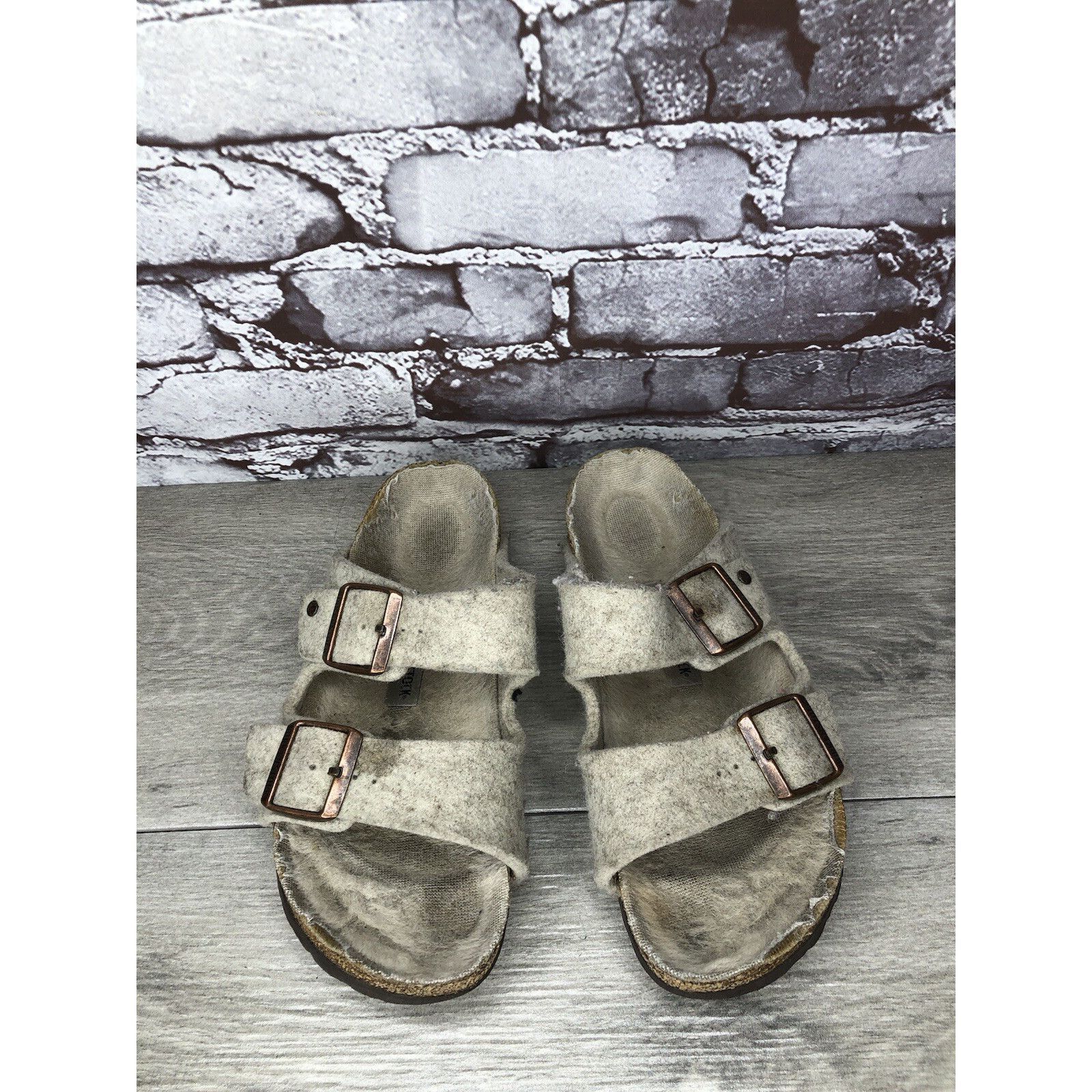 Birkenstock Birkenstock Wool Felt Beige Arizona Comfort Slides Sandals W Size US 7.5 / IT 37.5 - 2 Thumbnail
