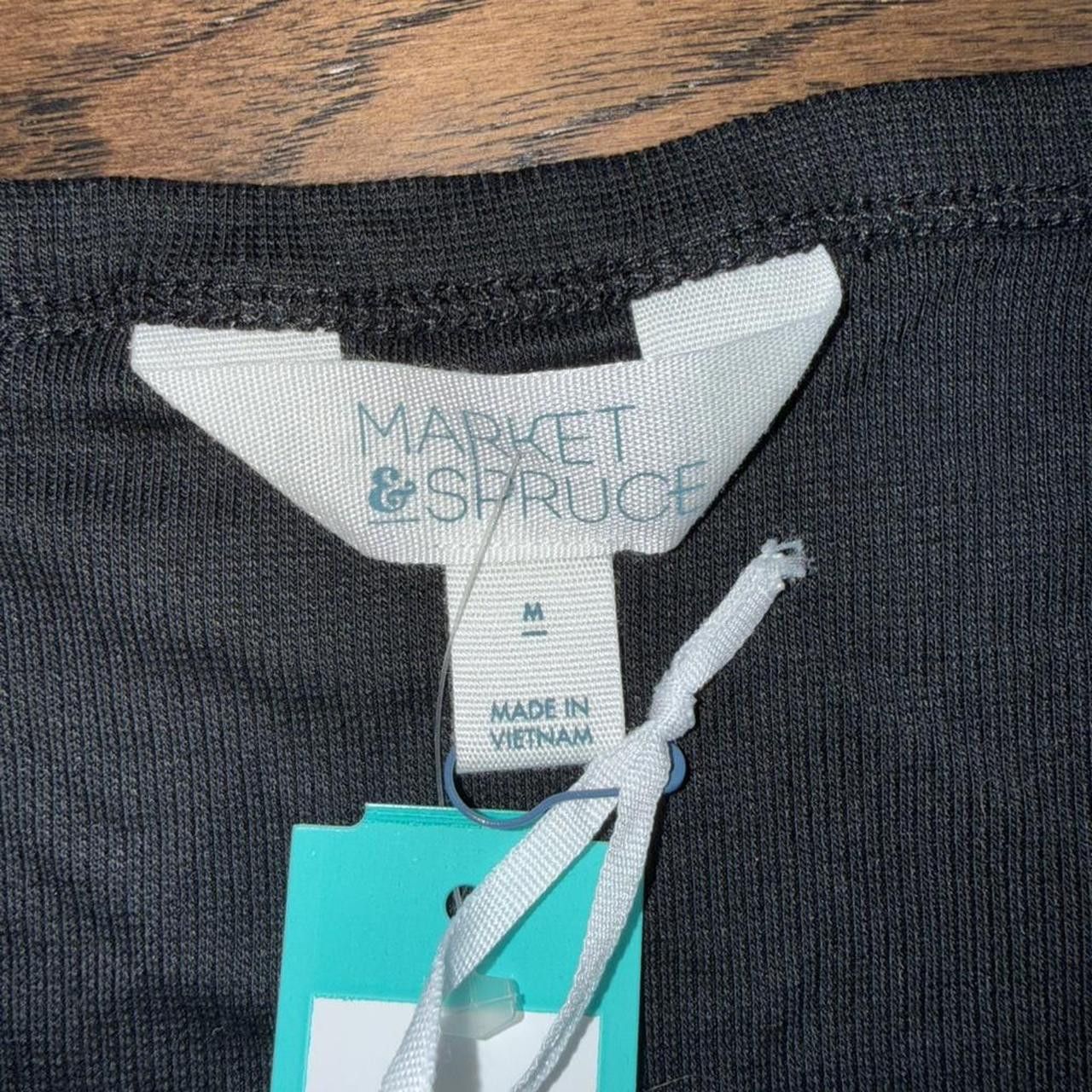 Other Business casual bundle Size medium for the shirts... Size 27" / US 4 / IT 40 - 6 Thumbnail