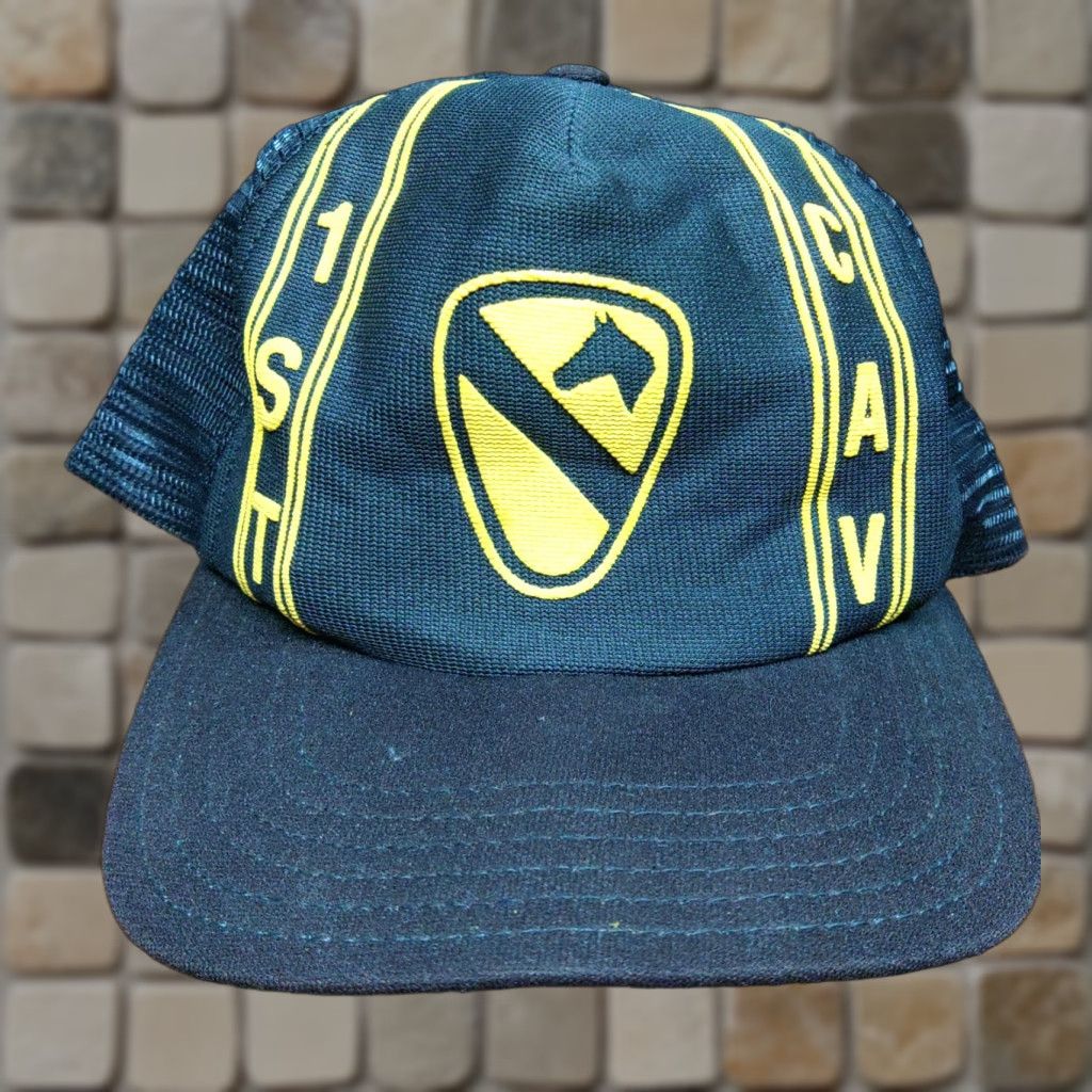 Vintage VINTAGE US Army Hat Adjustable Baseball Cap Yellow Men Adjustable US Army Pattern: Solid 1st Calvary USA made Size ONE SIZE - 1 Thumbnail
