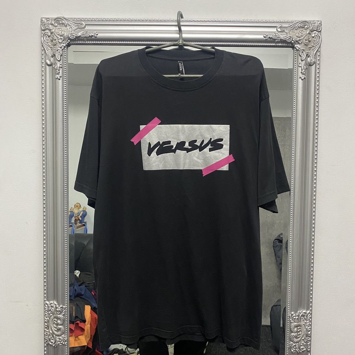 Versace Vintage Versace T Shirt Versus Size US L / EU 52-54 / 3 - 1 Thumbnail