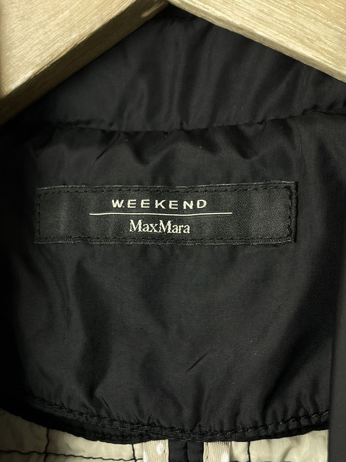 Weekend Max Mara Weekend x Max Mara Black Quilted Jacket Women’s Size 6 Size S / US 4 / IT 40 - 13 Thumbnail