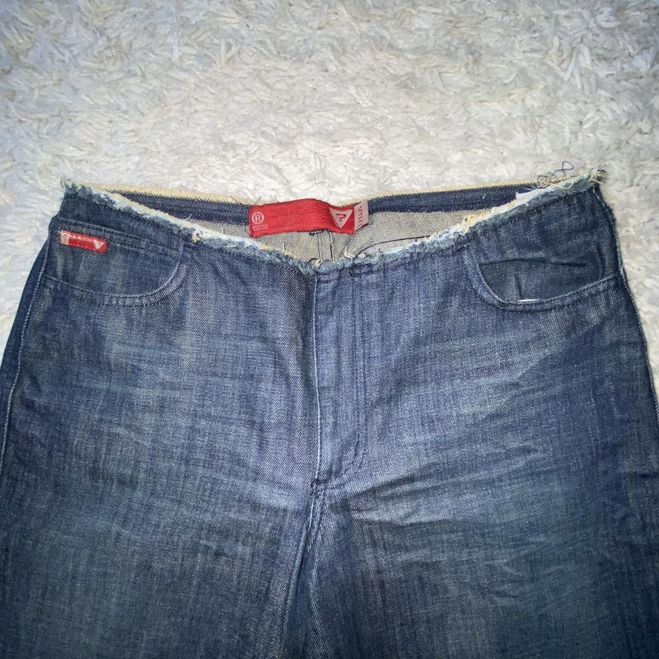 Guess GUESS Denim Capri Pant Low-Rise Distressed Y2K Size 32" / US 10 / IT 46 - 2 Thumbnail