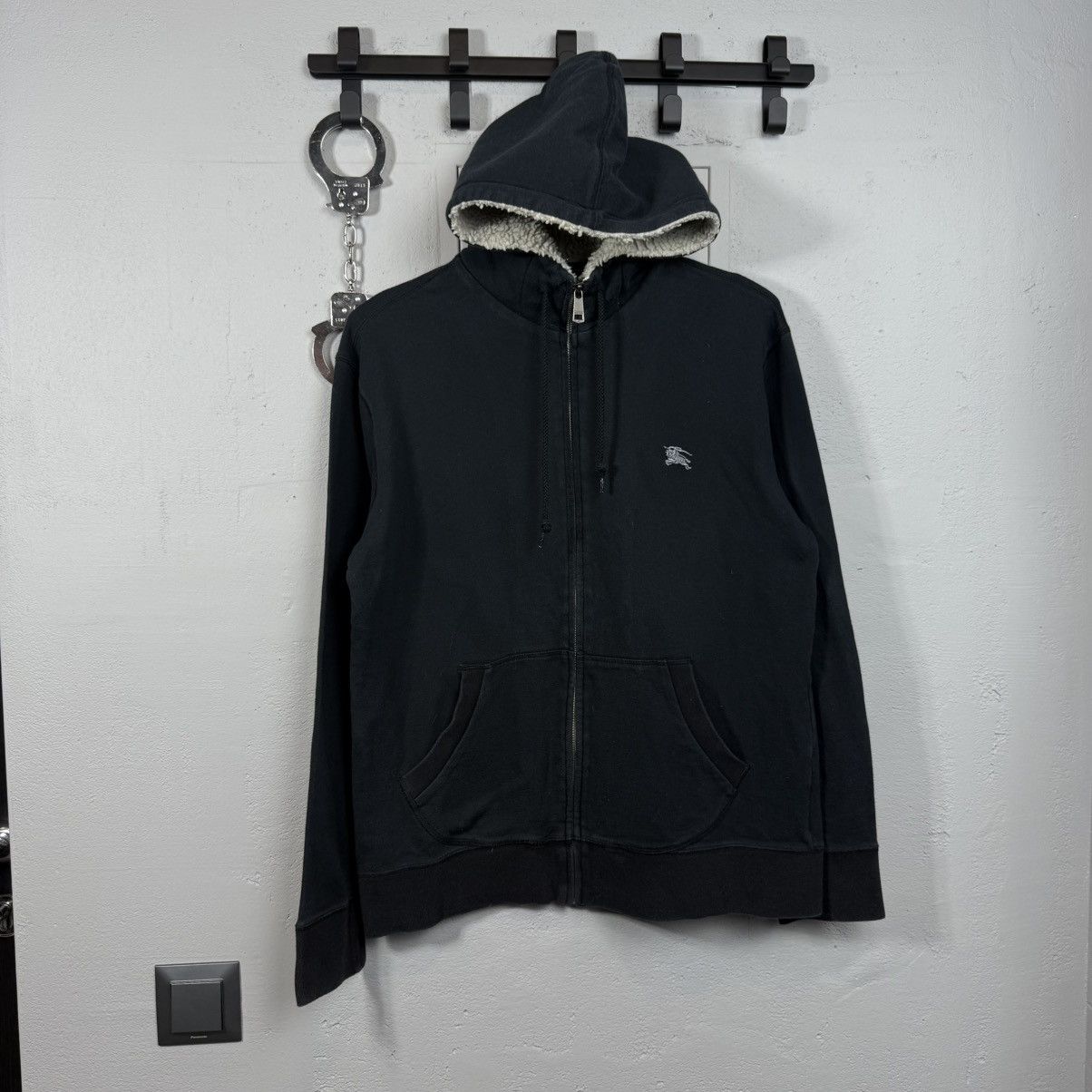 Burberry Vintage Burberry Black Label Fur Zip Hoodie Size US M / EU 48-50 / 2 - 1 Thumbnail