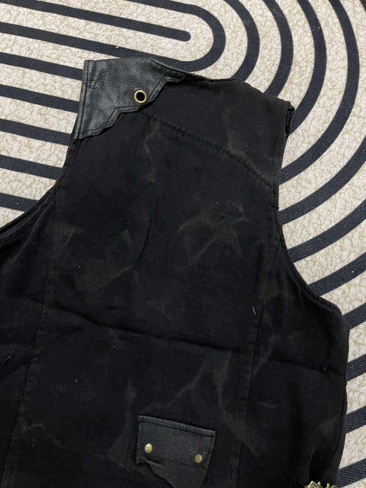 If Six Was Nine 2000s MIDAS PUNK VEST COTTON LEATHER DISTRESSED Size US S / EU 44-46 / 1 - 14 Thumbnail