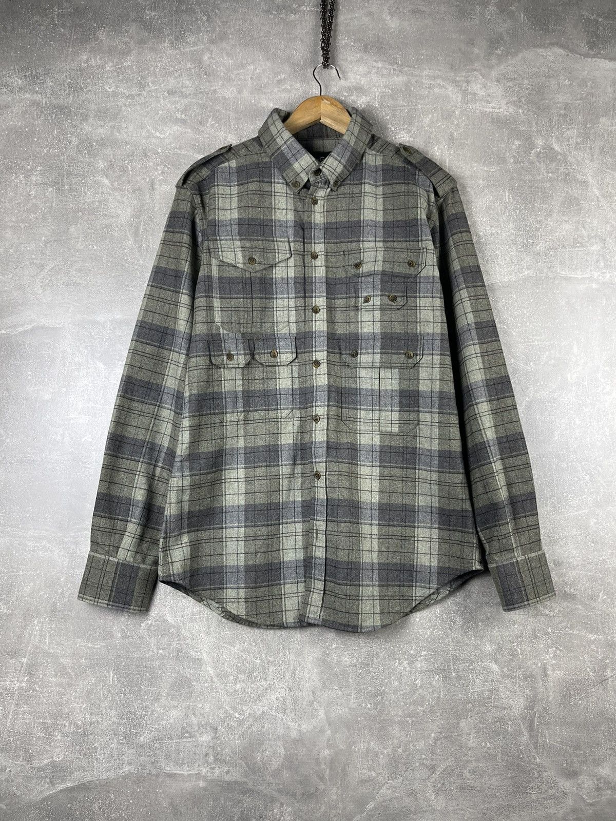 Dolce & Gabbana Dolce&Gabbana Archives Multipocket Wool Flannel Shirt Size US L / EU 52-54 / 3 - 1 Thumbnail