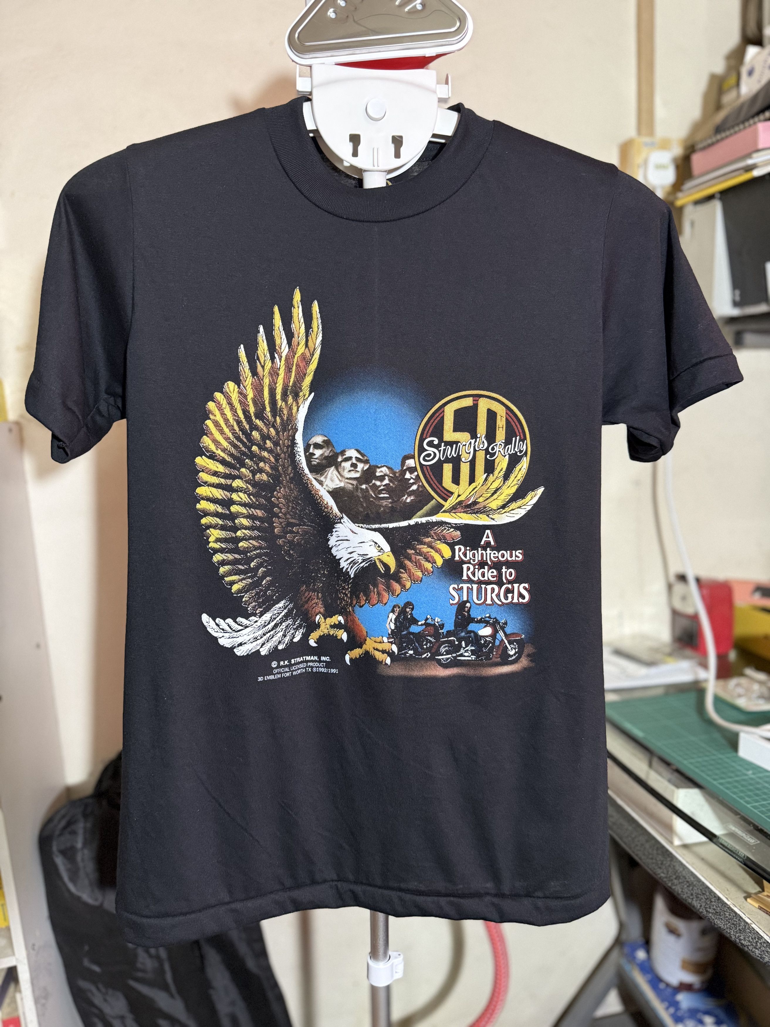 Harley Davidson Vintage 3D Emblem Harley-Davidson Sturgis 1992 Tee USA Size US M / EU 48-50 / 2 - 2 Thumbnail
