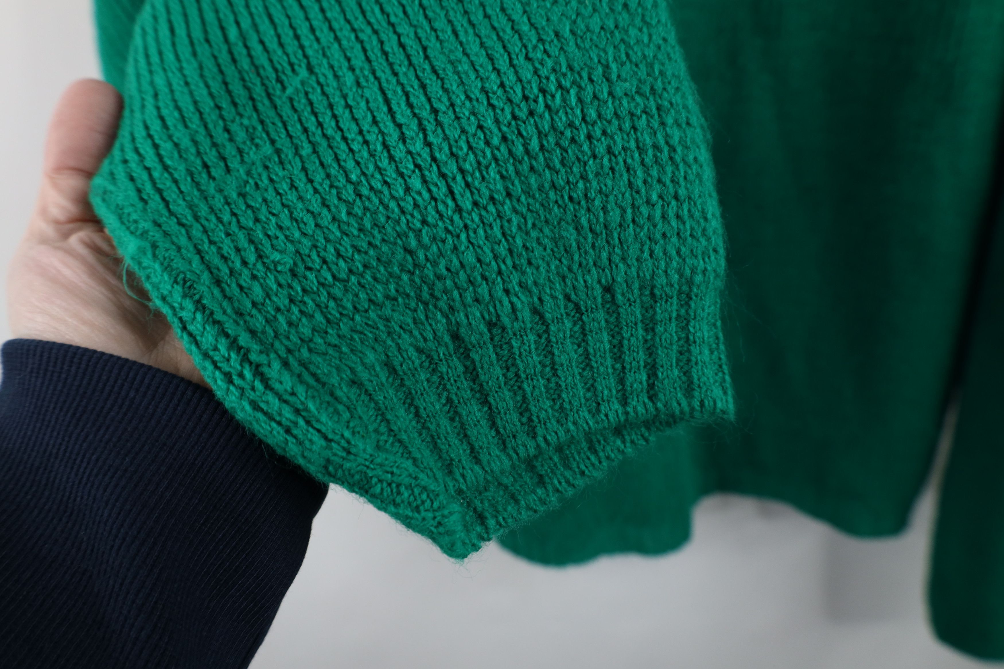 Vintage Vintage 70s Streetwear Blank Ribbed Knit V-Neck Sweater Size US XXL / EU 58 / 5 - 8 Thumbnail