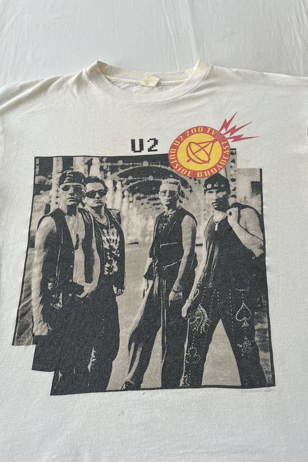 Band Tees Vintage 1993 U2 Zooropa Tour Zoo TV Outside Broadcast Tshirt Size US XL / EU 56 / 4 - 3 Thumbnail