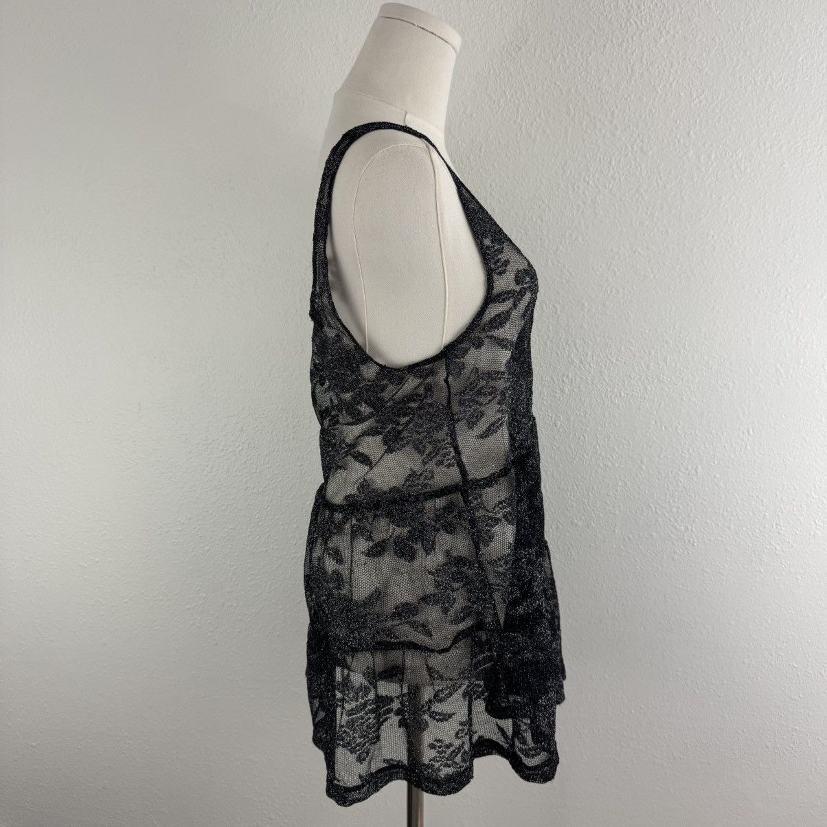 Other LOVE 2 BE LOVED Y2K Black Floral Edgy Sheer Mesh Tank Top Size L / US 10 / IT 46 - 4 Thumbnail