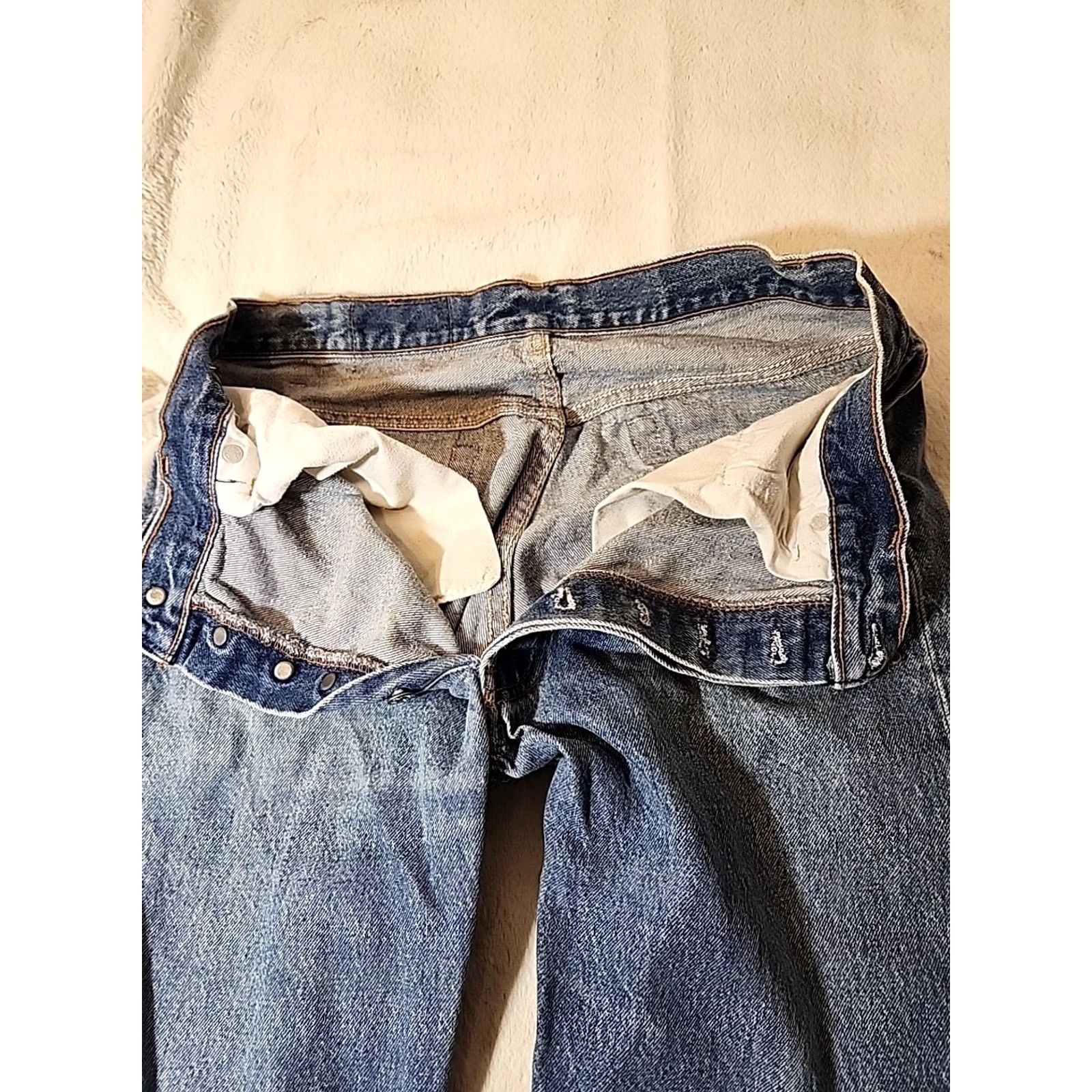 Levi's VINTAGE Levi's Levi Strauss & Co 501 Jeans Mens Blue 36 Straight Denim Size US 36 / EU 52 - 6 Thumbnail