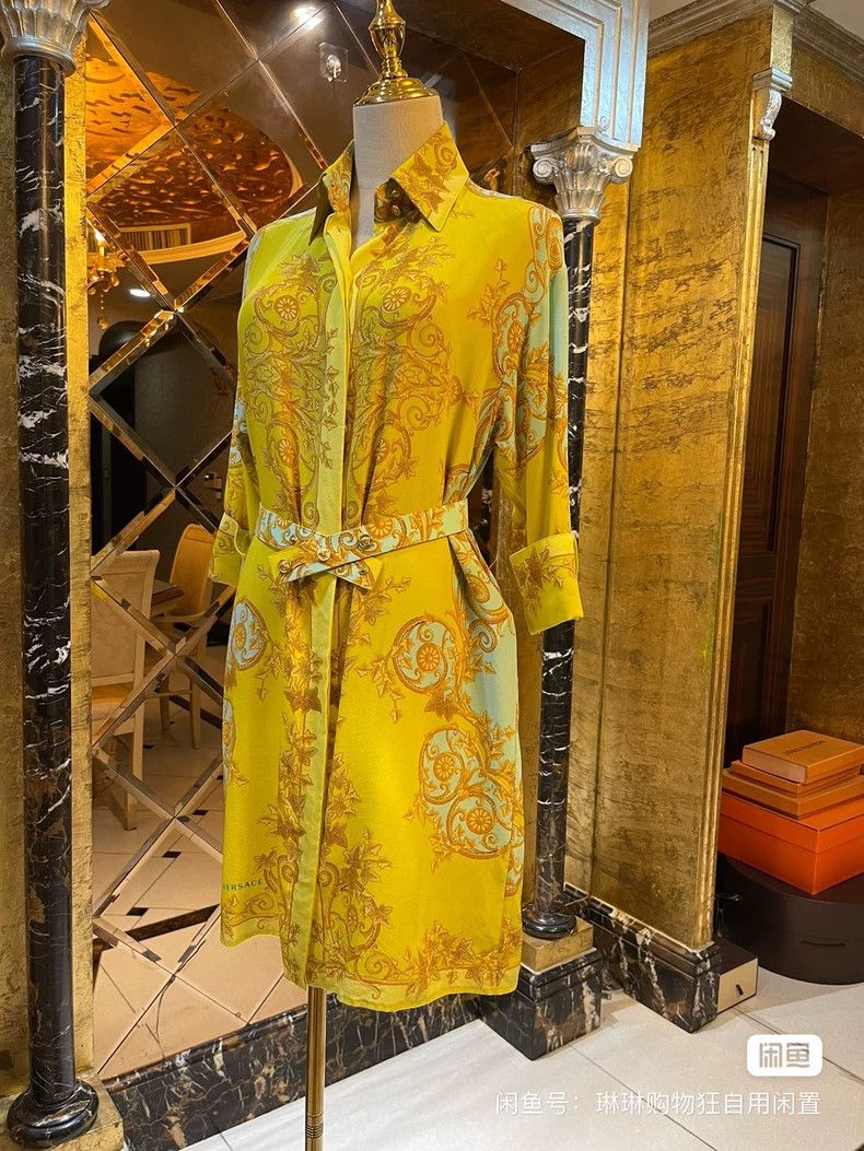 Versace Versace Baroque shirt dress Size M / US 6-8 / IT 42-44 - 8 Thumbnail