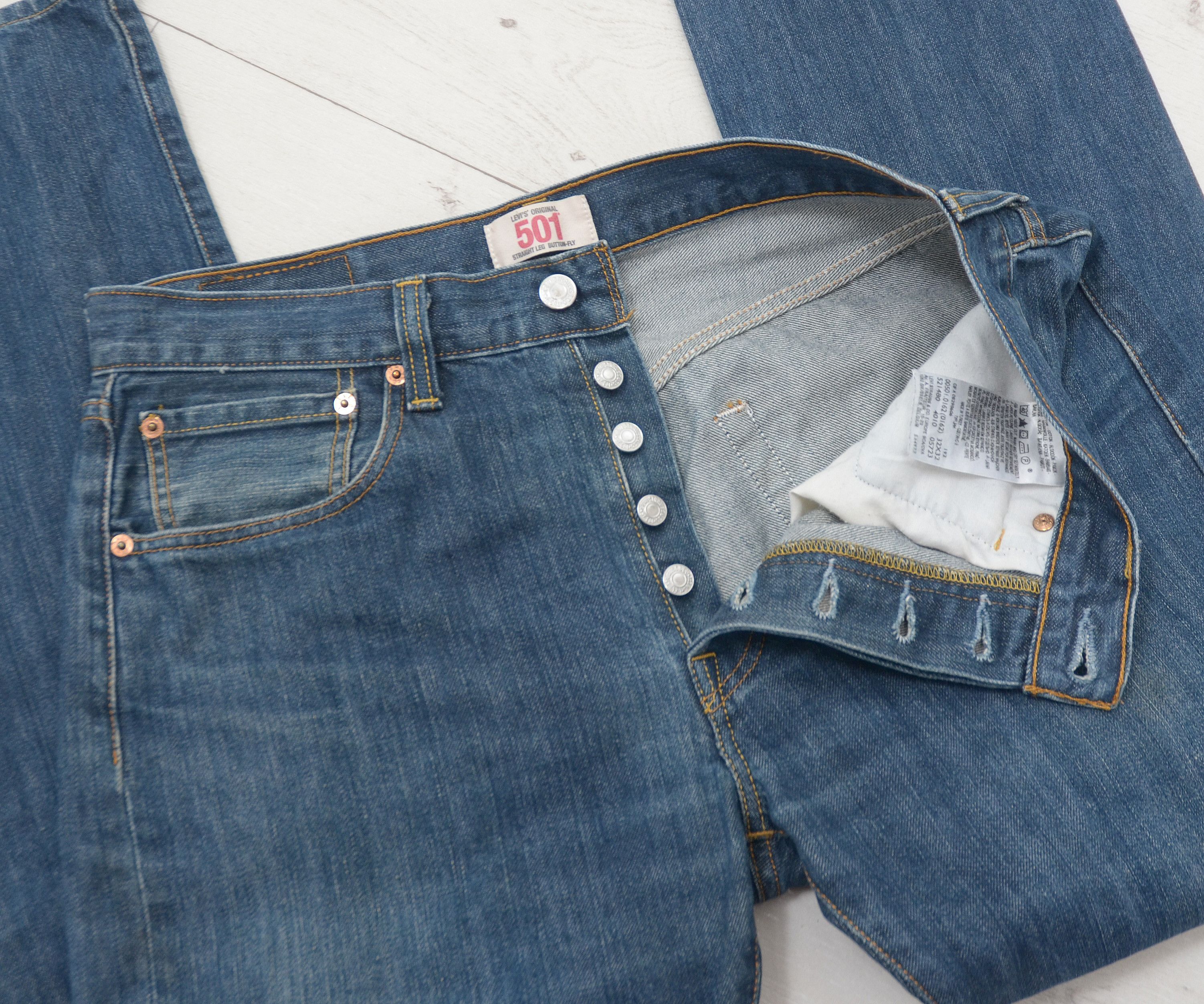 Levi's × Levi's Vintage Clothing × Vintage Levi's 501 Vintage Light Wash Faded Denim Jeans w32 l32 Size US 32 / EU 48 - 10 Thumbnail